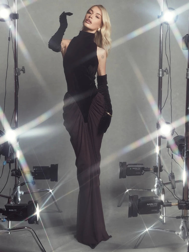 Glamorous Black and Brown Halter Gown with Velvet and Chiffon Combination for Luxury Galas Evening Gown
