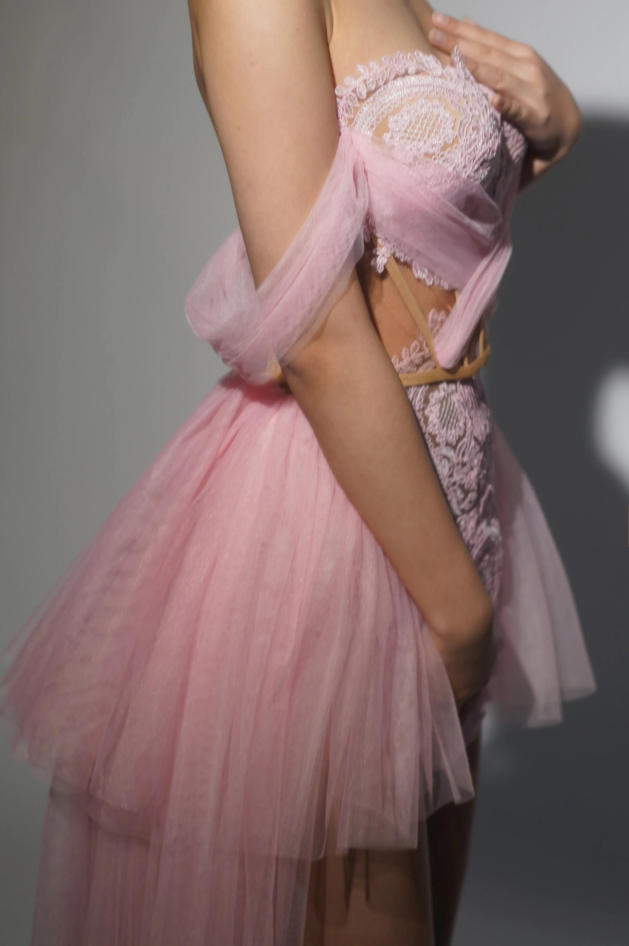 2025 New Arrived Sparkly Sequin Sexy Tops Skirt 2 PCS Set Women Celebrate Party Birthday NightClub Performance Stage Show Wear