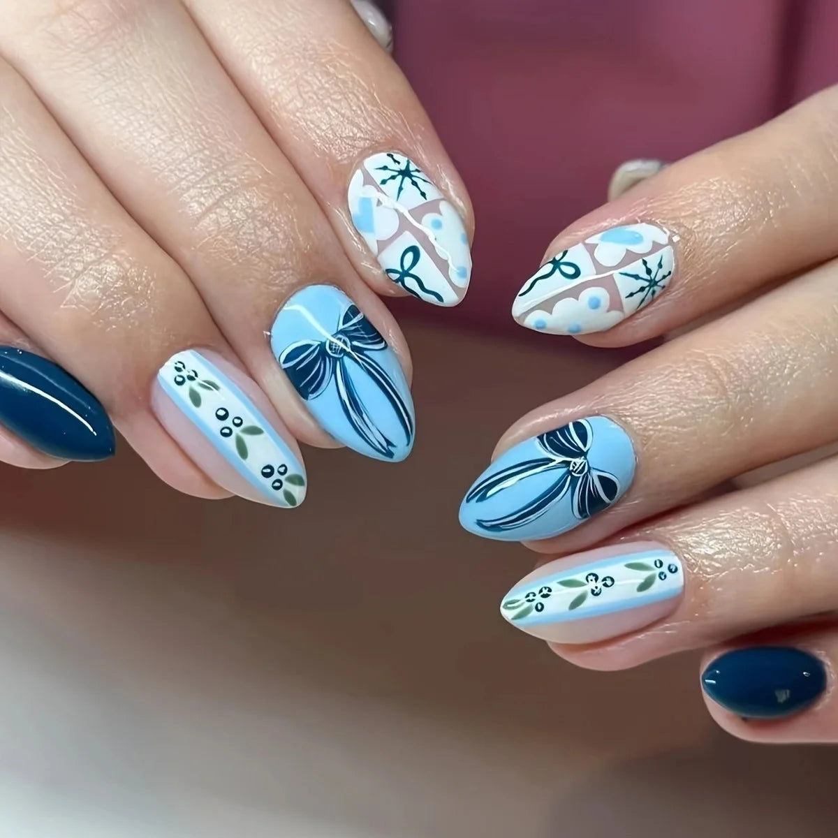 24pcs Gradient Black False Nails Yellow Star Moon Swan Pattern Press On Nails Sweet Cool Bowknots Flower Fake Nail Y2k Manicure Y6