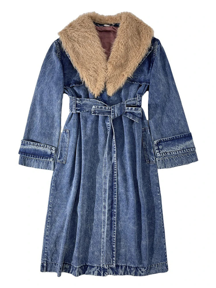 DEAT Fahsion Women Denim Overcoat Fur Collar Belt Patchwork Pockets Loose Split Thick Warm Windbreaker Winter New LM1040