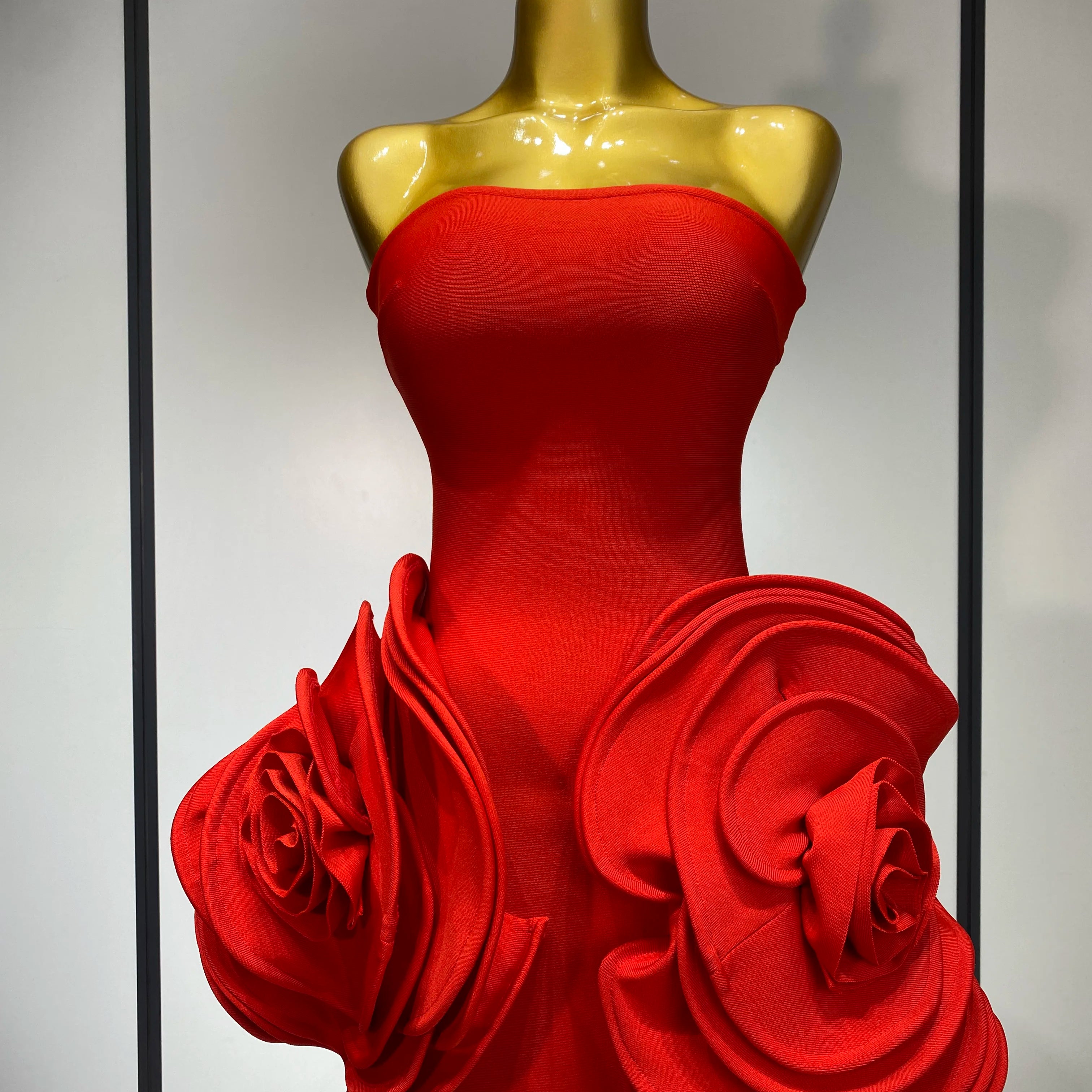 Celebrity Sexy Strapless Backless Flower Red Mini Bodycon Bandage Dress 2025 Knitted Elegant Evening Club Luxury Birthday Dress