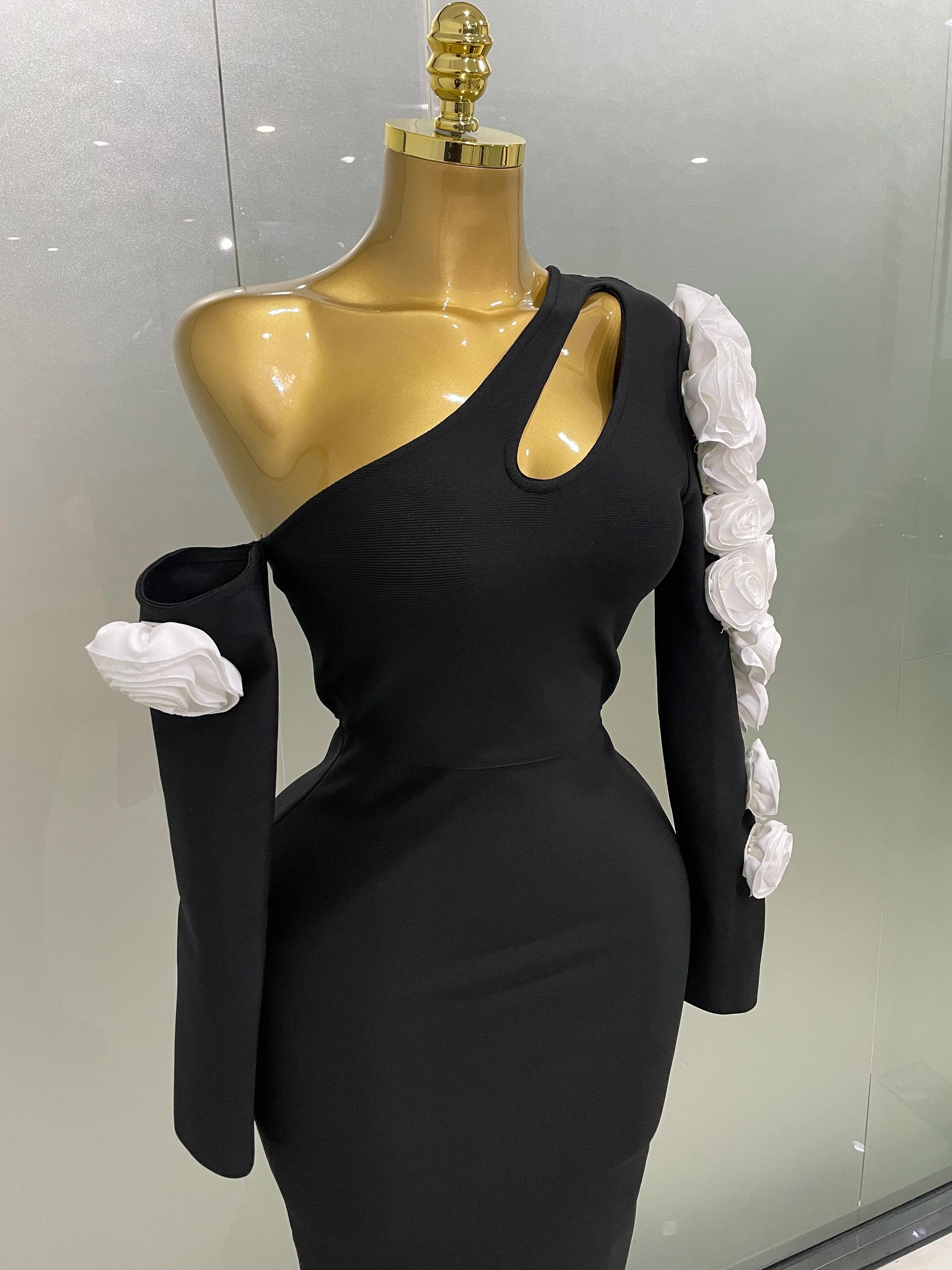 2025 New Sexy One Shoulder Key Hole Flower Maxi Long Bodycon Bandage Dress Women Knitted Elegant Evening Club Party Outfit