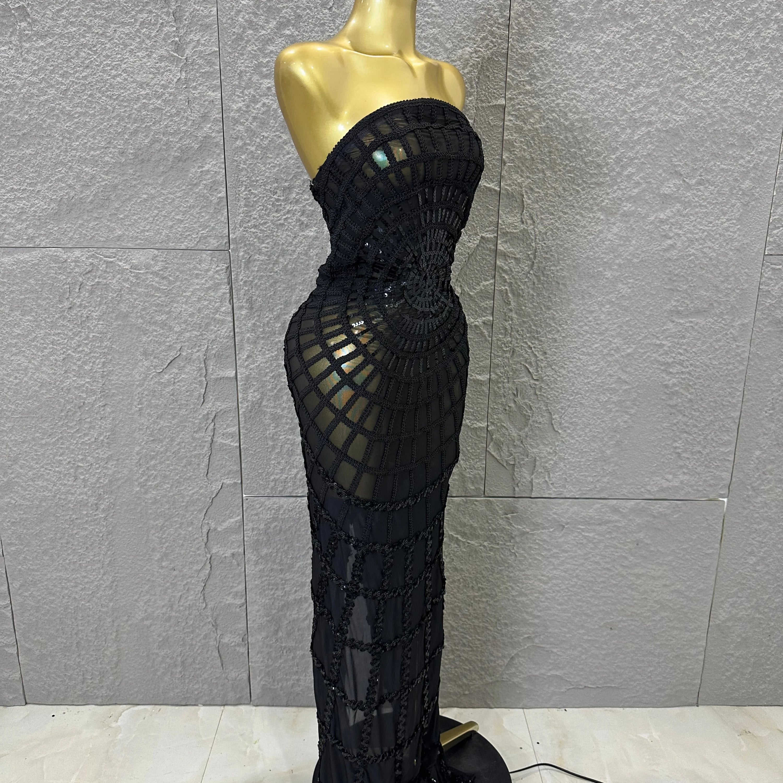 Elegant Sequined Sheer Mesh Maxi Dress Women Sexy Strapless 3D Grid Embellished Bodycon Mermaid Outfit Stage Performance Costume