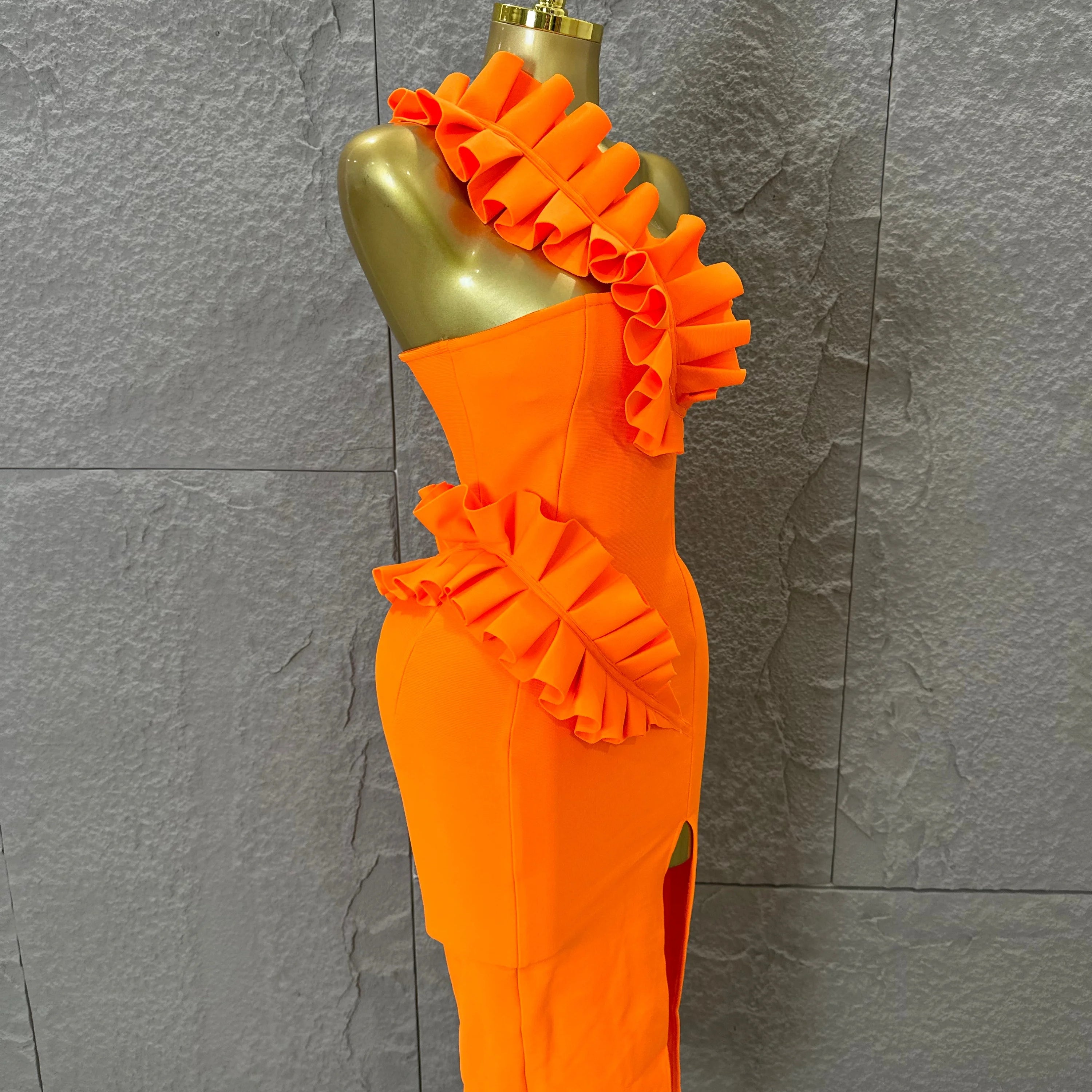 Sexy One-Shoulder Bodycon Midi Dress Women Sexy Ruffle Embellished Waist Cutout High Slit Outfit Evening Gala Party Costume