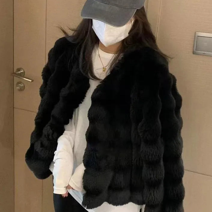 White Fur Coat for Women Autumn and Winter Short Imitation Fur Plush Collarless Top Short Top Warm