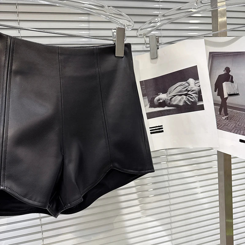 Winter New Fashion Style Stripe Stitching Design PU Leather Shorts For Women Solid Color Short Pants Female 11A07956