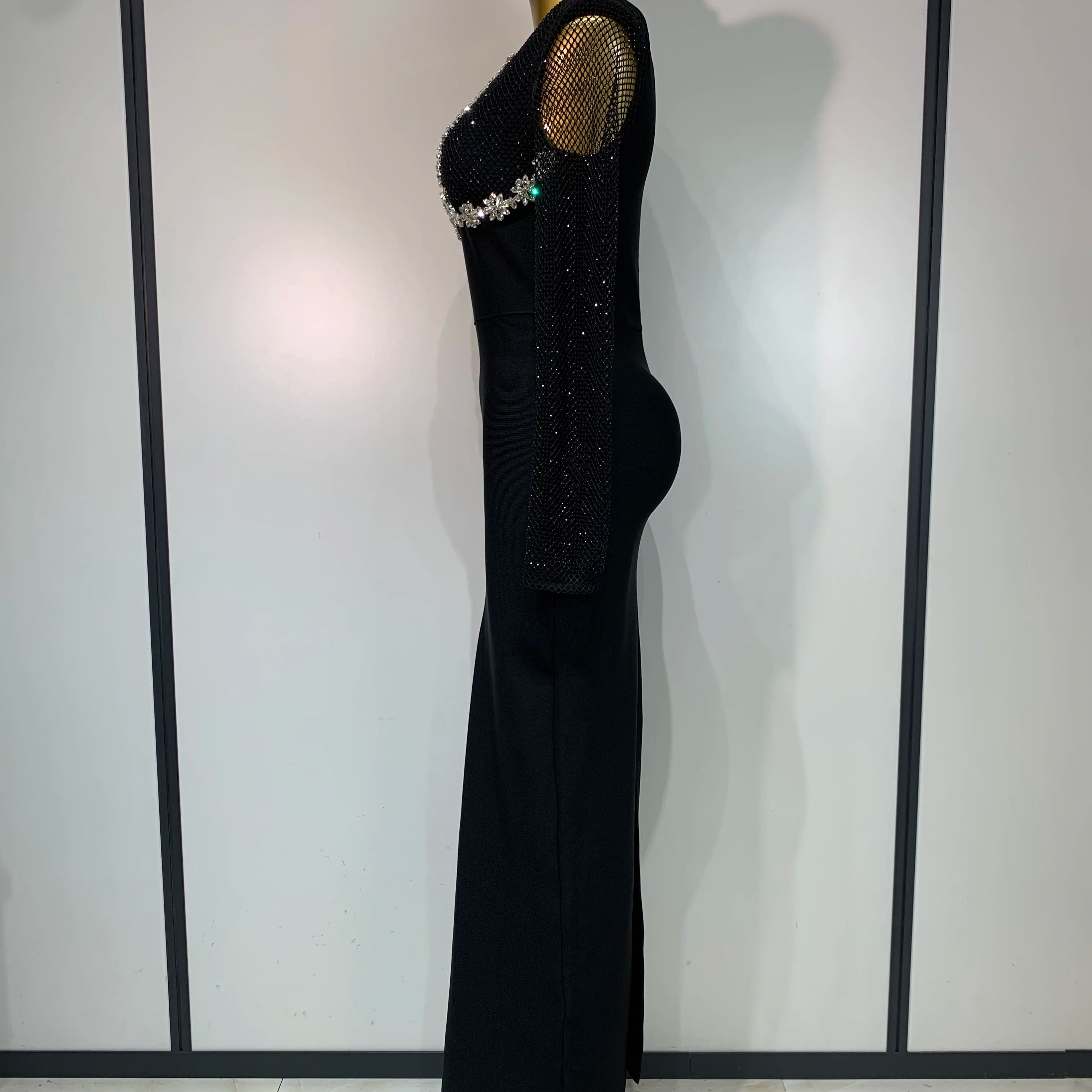 Women Sexy Long Sleeve Beading Black Maxi Long Bandage Dresses Birthday Party Celebrity Elegant Knitted Bodycon Club Dress