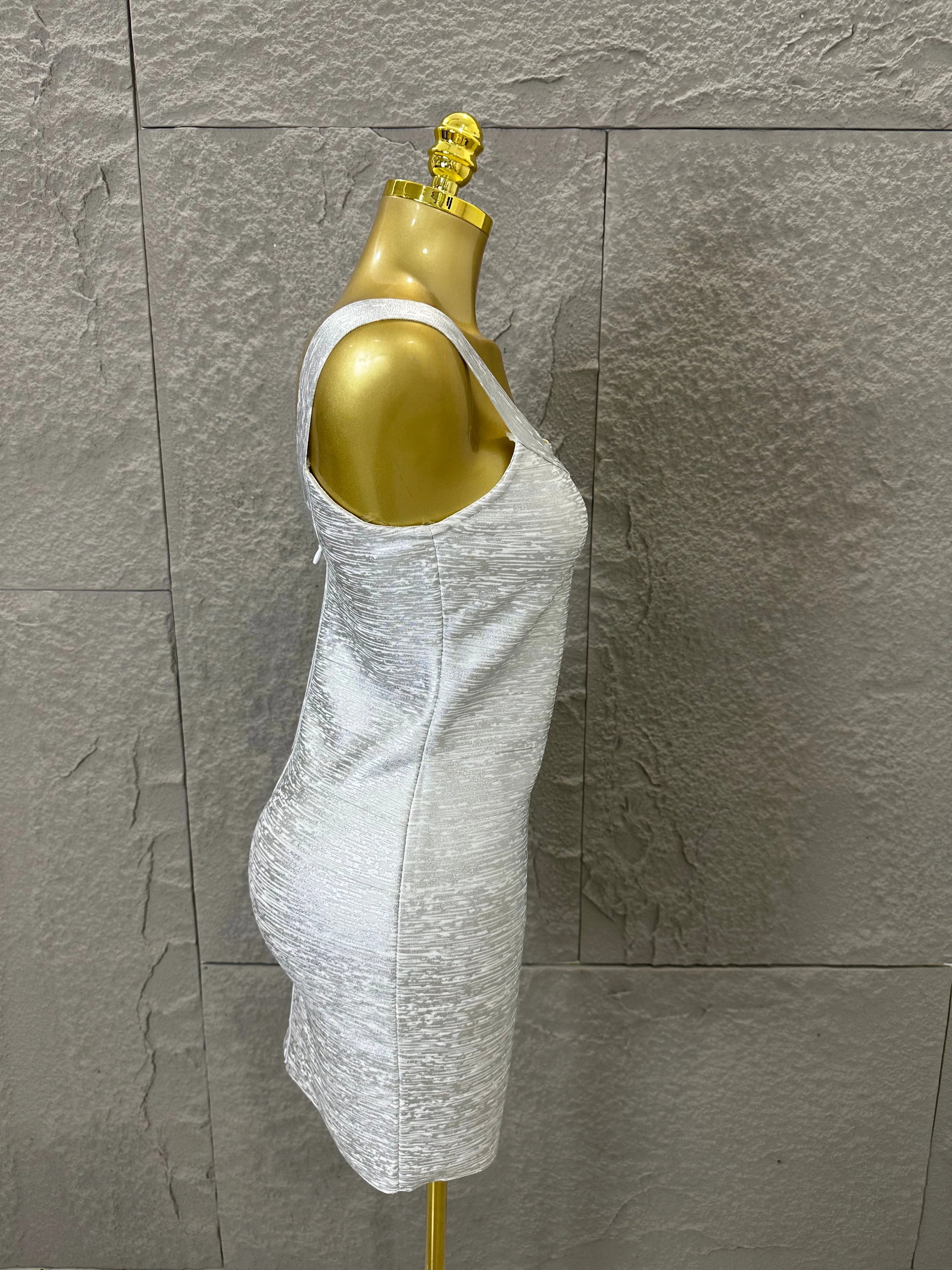 Women Sexy Elegant 2026 Silver Gold Metallic Bandage Mini Dress Women Sleeveless Bodycon Formal Event Cocktail Party Costume