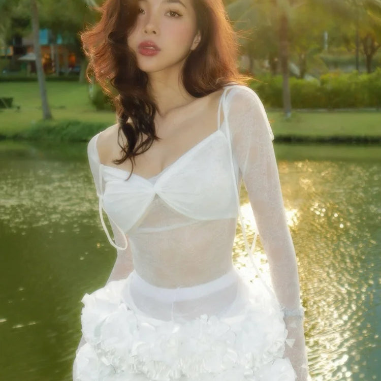 VC Sweet Fairy-Tale White & Red Off-Shoulder Lace & Puff Skirt Dress Outfit for Themed Parties