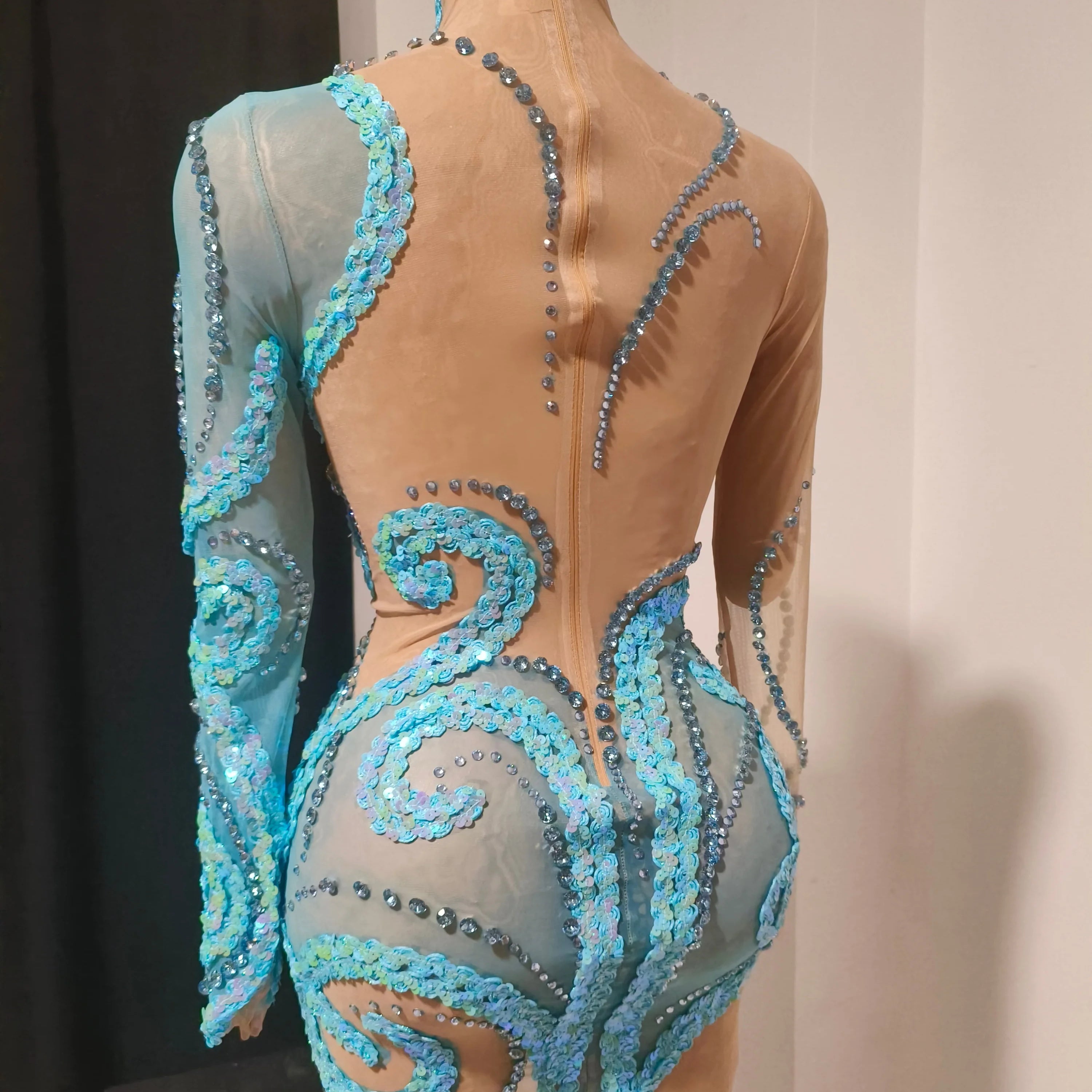 Luxury Sheer Mesh Bodycon Gown Cocktail Party Red Carpet Performance Outfit Elegant Blue Crystal Embellished Mini Dress Women