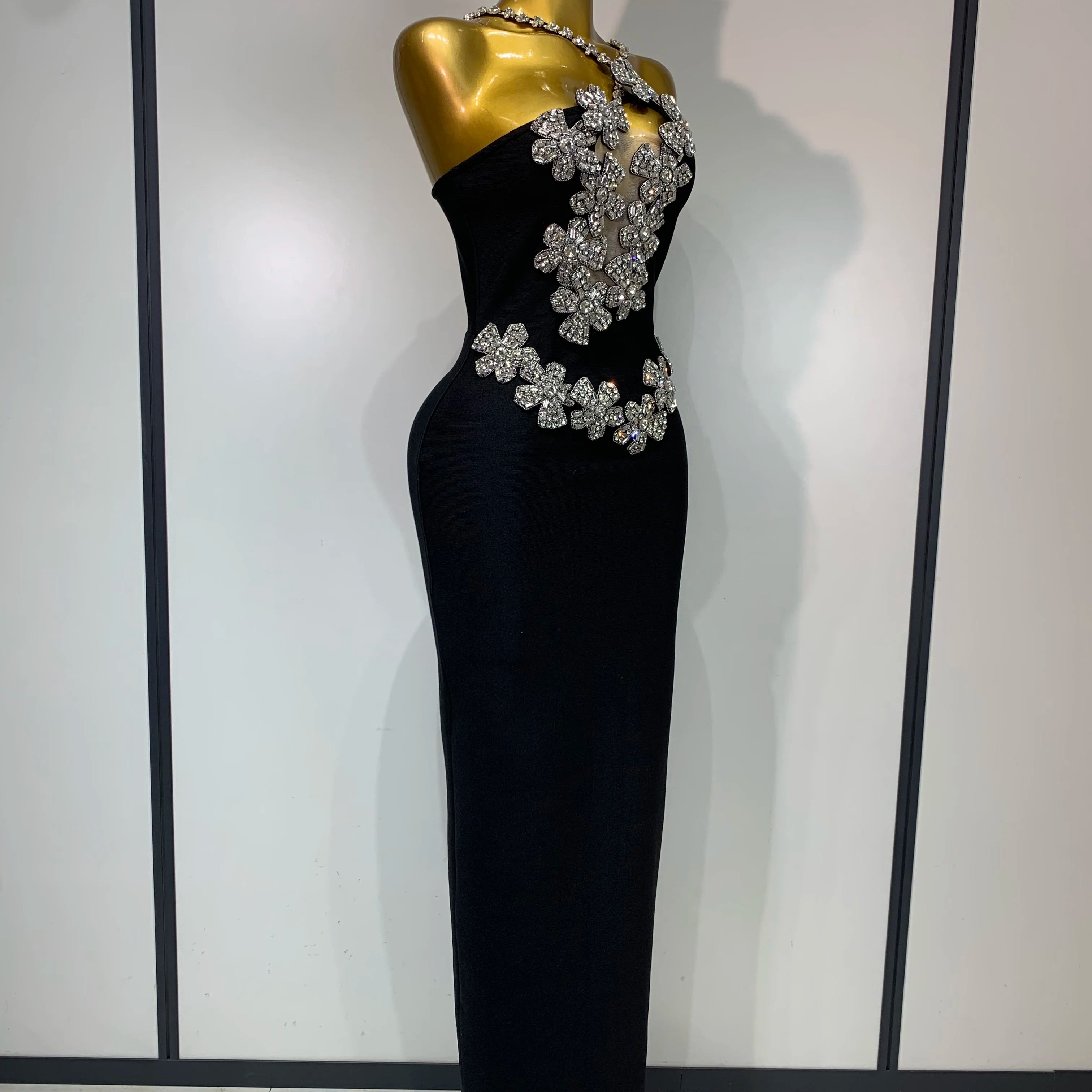 Women Sexy Shining Beading White Maxi Long Bodycon Bandage Dresses Celebrity Birthday Evening Party Elegant Knitted Clothing