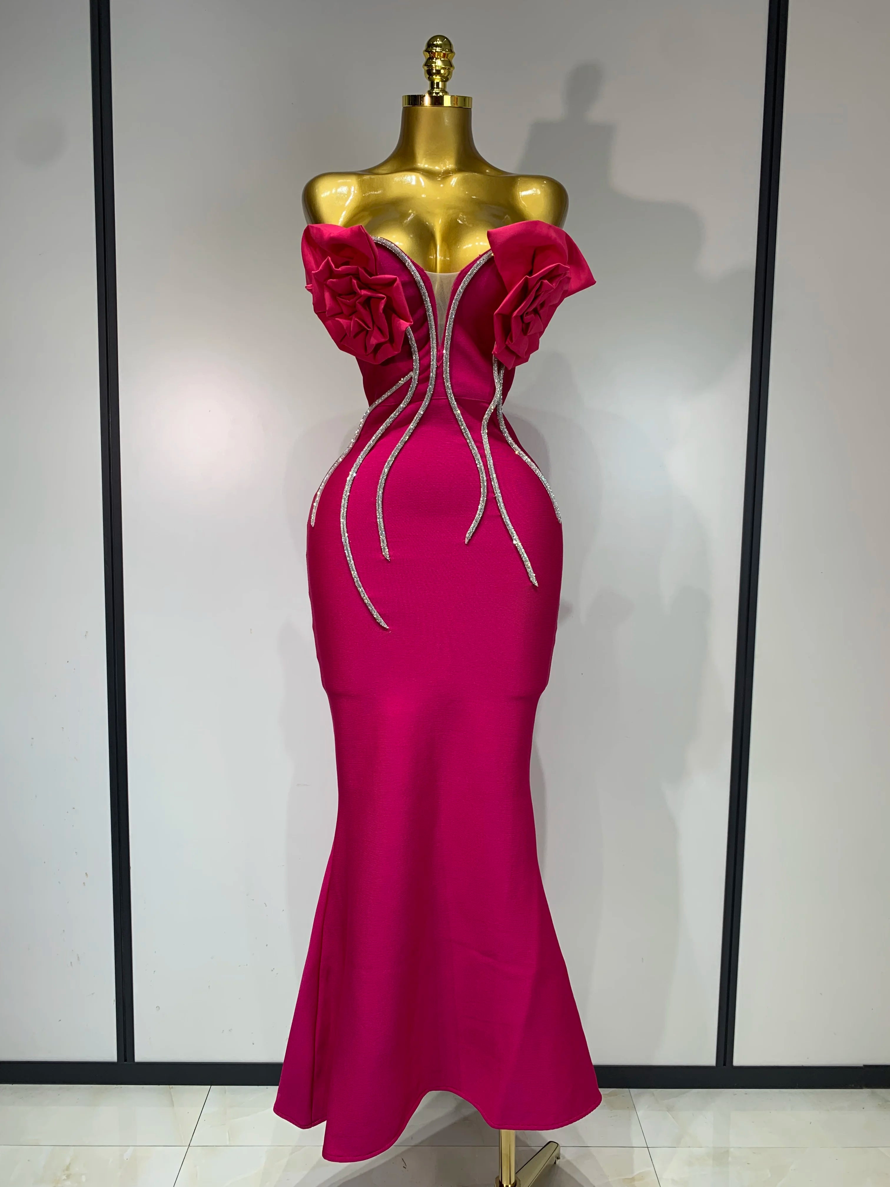 Luxury Birthday Party Dresses Women Elegant Bandage Bodycon Dress Strapless Appliques Sparkly Diamond Evening Club Outfit Rose Red