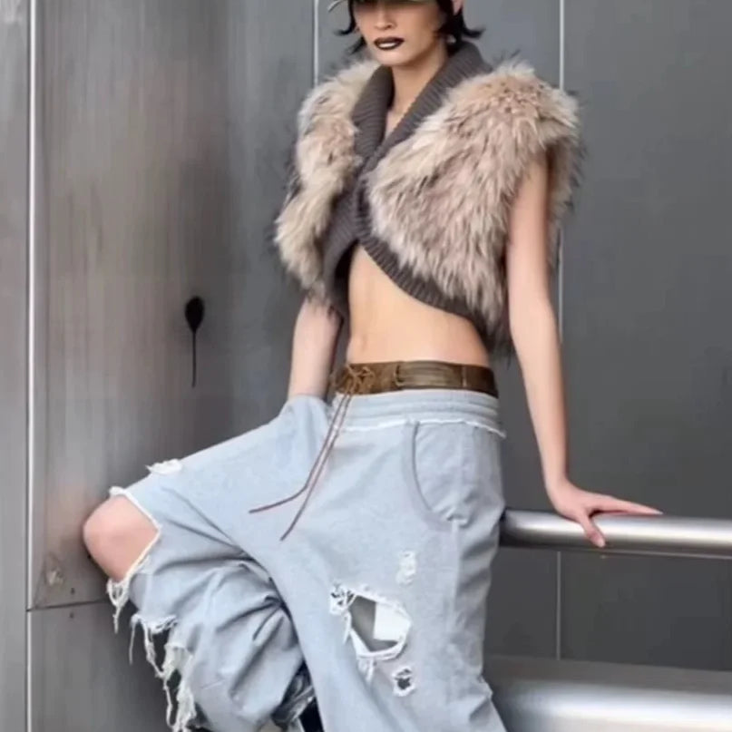 Solid Slimming Fashion Tank for Women V Neck Sleeveless Patchwork Fur Luxurious Top Female Autumn Retro Style New