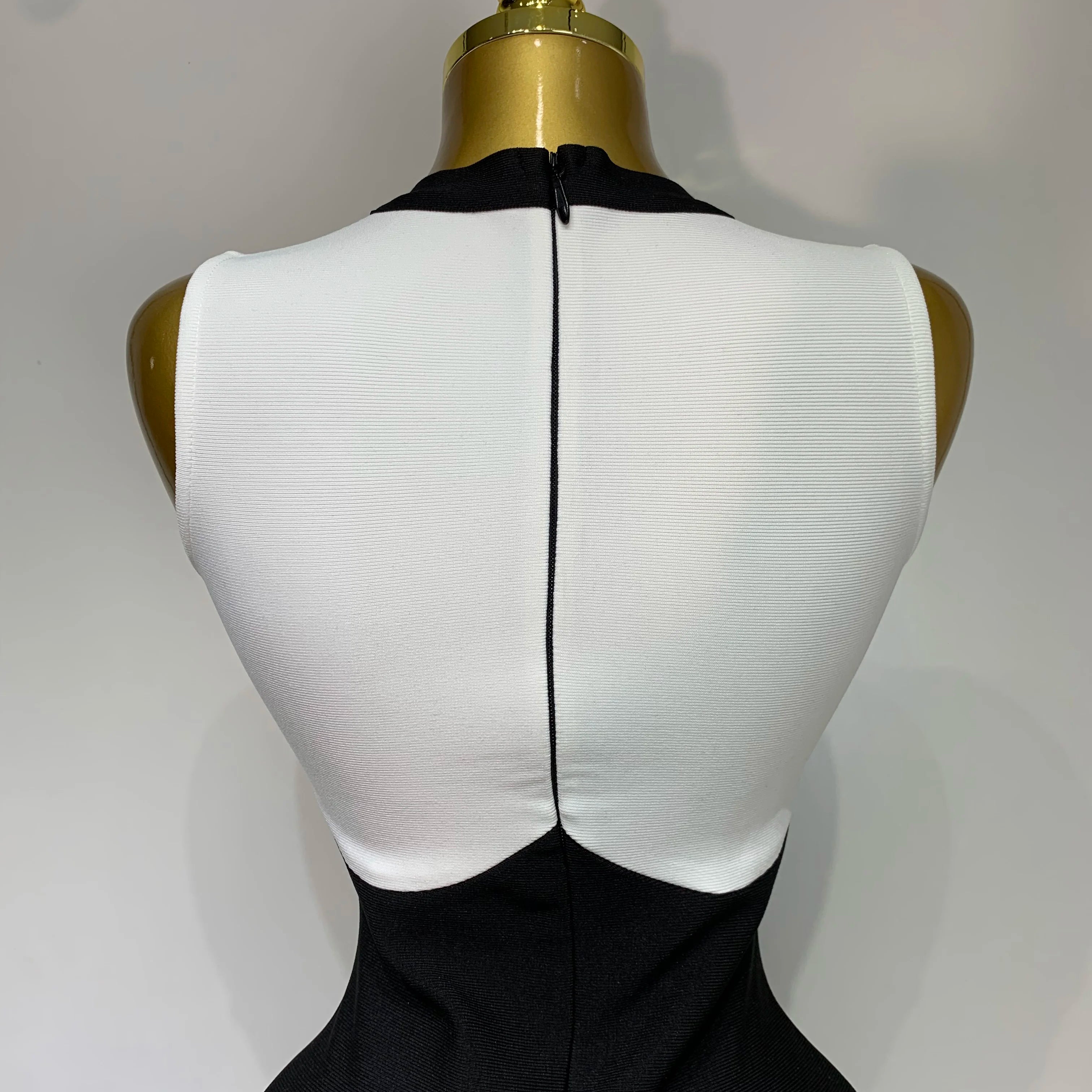 2025 New Arrivals Fashionable Women Bandage Golden Buttons White Black Patchwork Sleeveless Bodycon Elegant Party Dresses