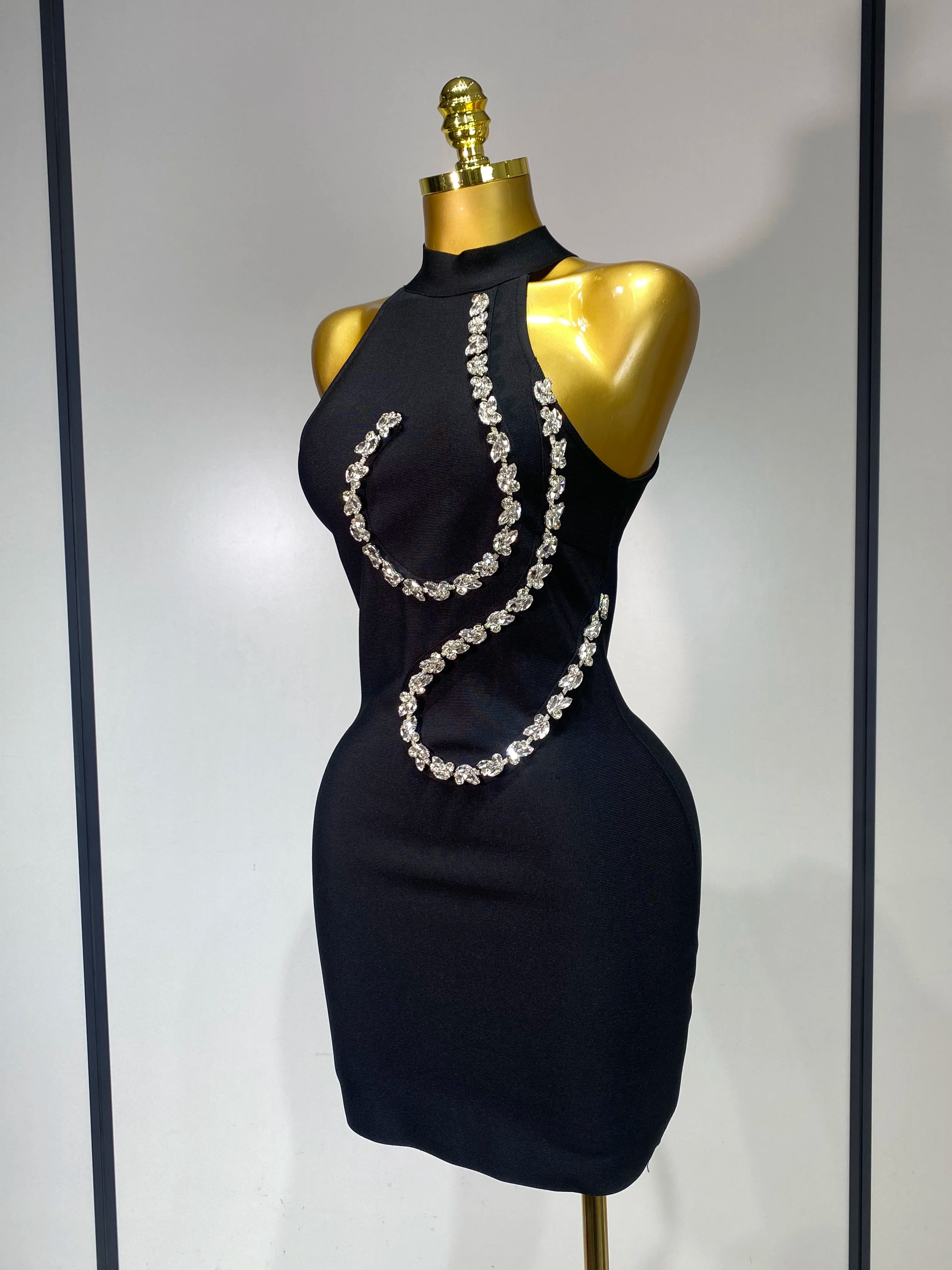 Women Sexy High Neck Shinning Crystal Bodycon Mini Bandage Dress Nightclub Party Luxury Birthday Elegant Celebrity Evening Dress
