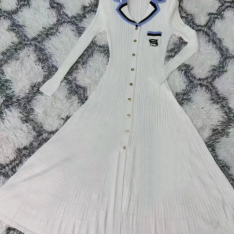 Elegant Women's Slim Fit Knitted Dress Fashionable Polo Neck Short Sleeve Single breasted Design Split Knitted Mid length Dress White long sleeved