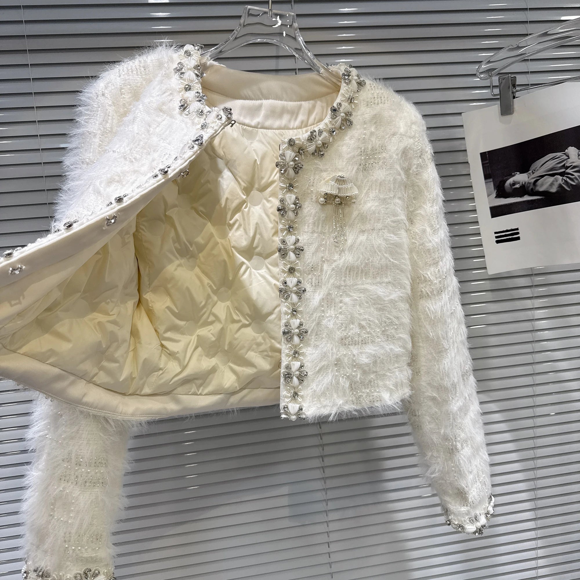 Winter New Fashion Rhinestone Pearl Edge Heavy Industry Cotton Lined Short Coat For Women Elegant Jacket 11A07832