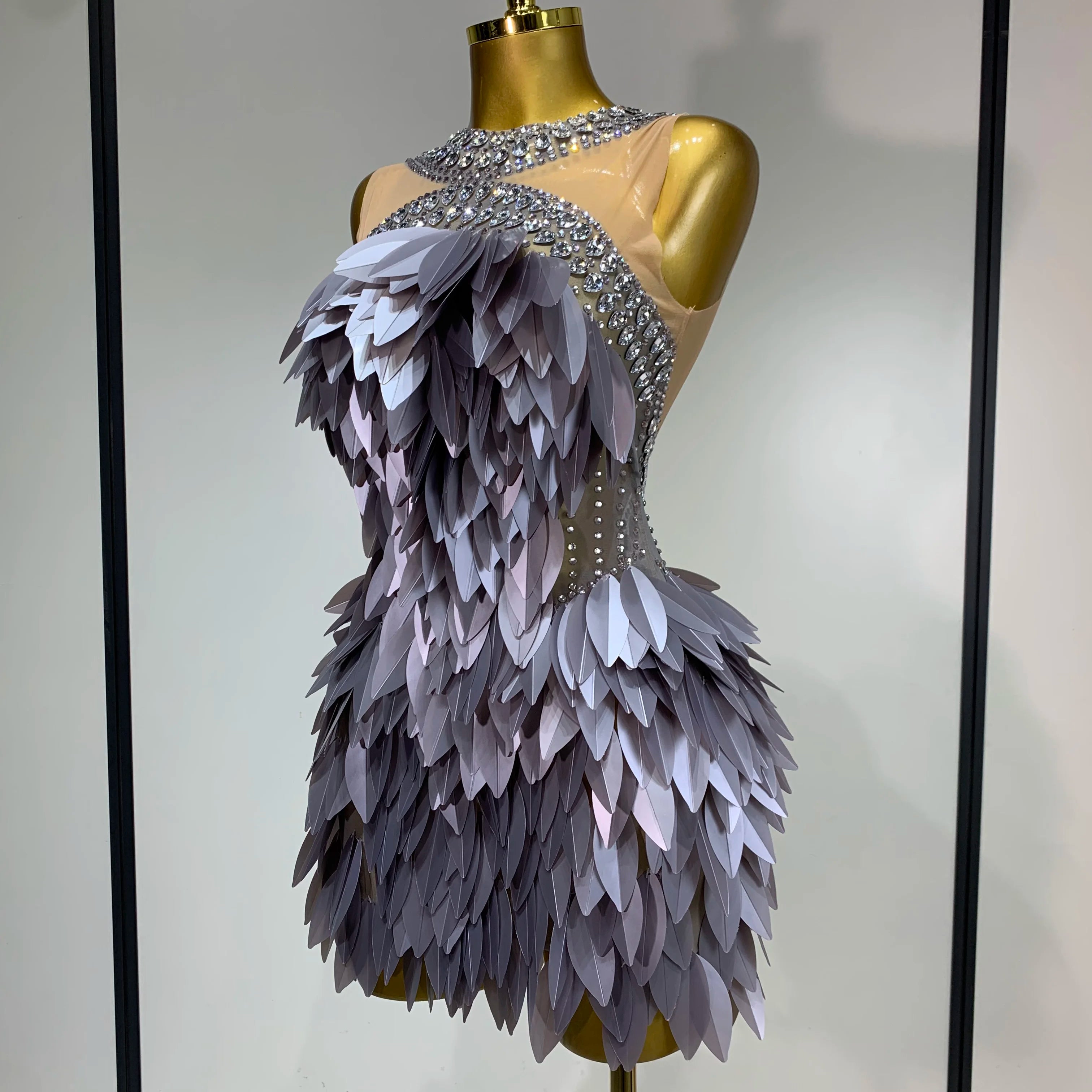 Women Sexy Long Sleeve sequins Diamonds Mini Celebrity Dress Birthday Party Costume Bar Nightclub Stage Performance Clothing