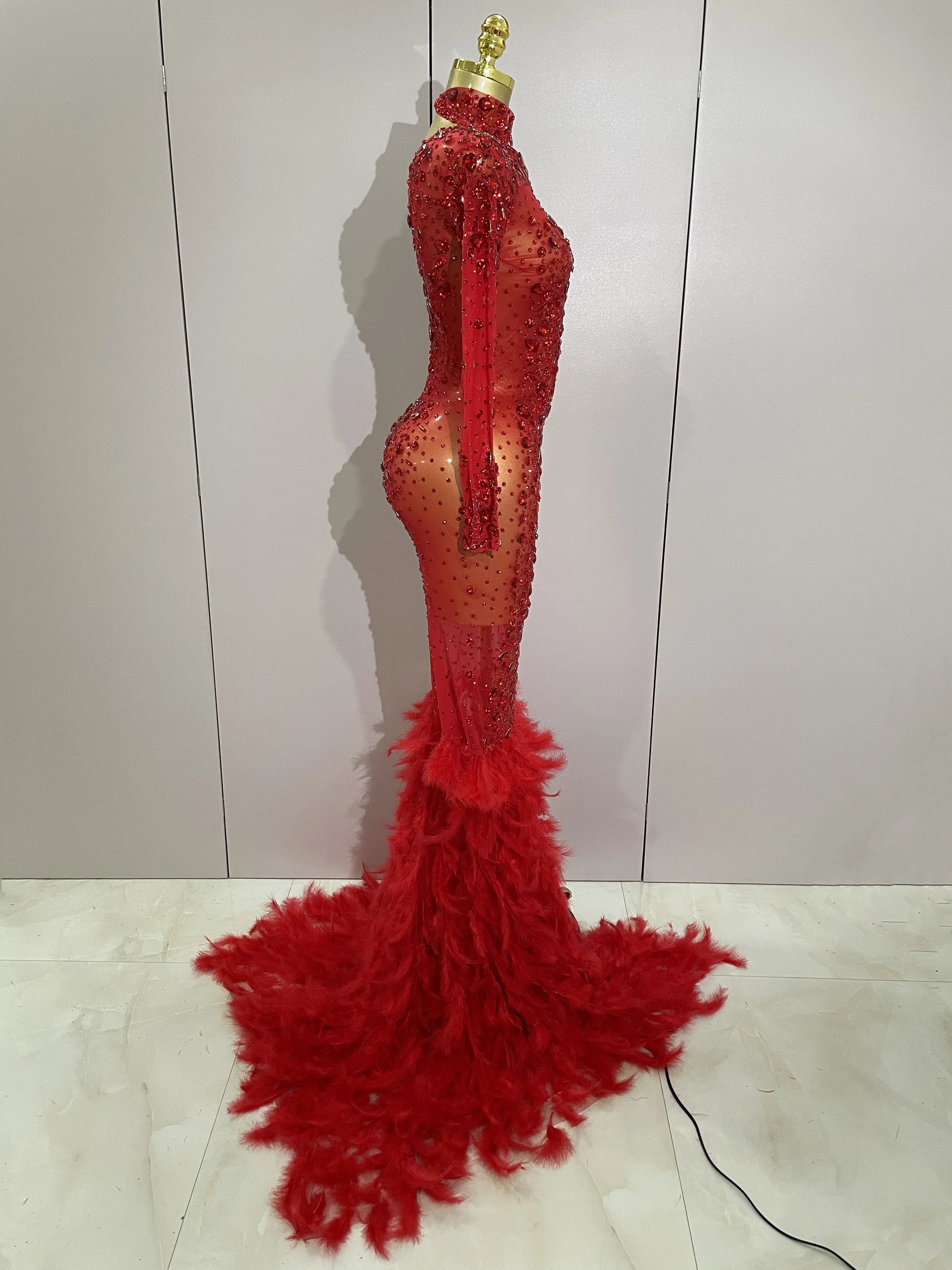 2025 New Sparkling Red Crystals Feathers Long Sleeve Mermaid Maxi Dress Women Wedding Celebrate Luxury Birthday Party Prom Gown