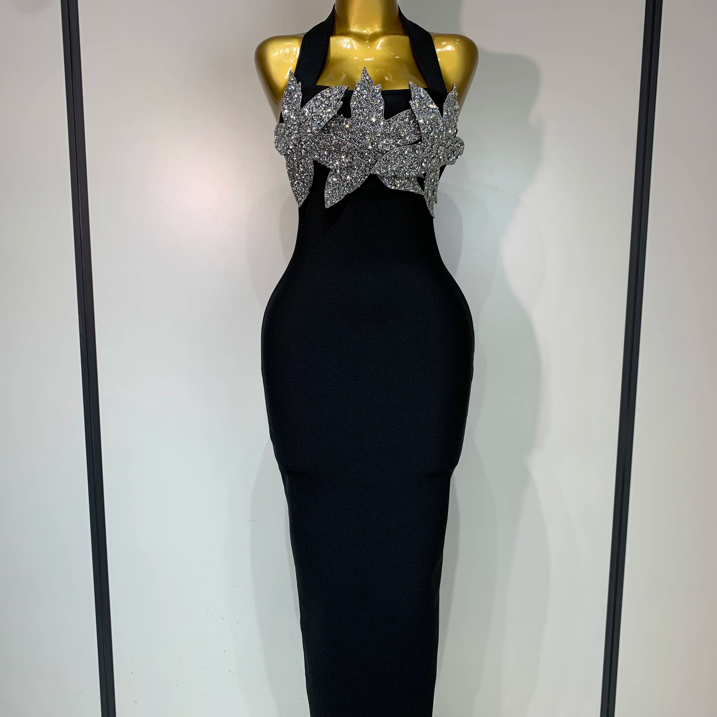 Women Sexy Sleeveless Halter Backless Shiny Diamond Flower Bodycon Bandage Dress Celebirty Elegant Evening Party Birthday Dress black