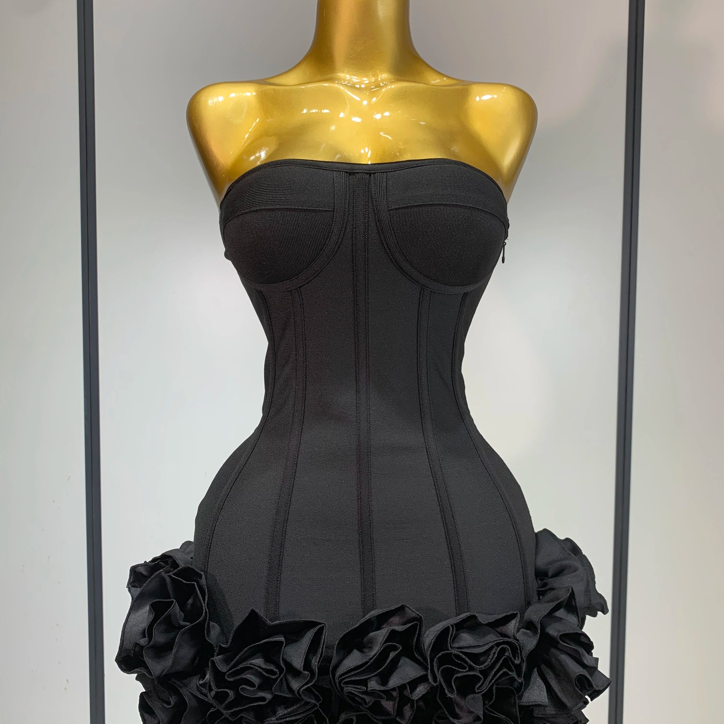 Women Sexy Strapless Backless Flower Embellished Mini Bandage Dress Bodycon Celebrity Party Cocktail Evening Party Club Dresses black