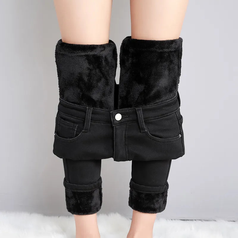Women Thermal Jeans Winter Snow Warm Plush Stretch Jeans Lady Skinny Thicken Students Denim Pants Fleece Mom Fur Trousers black