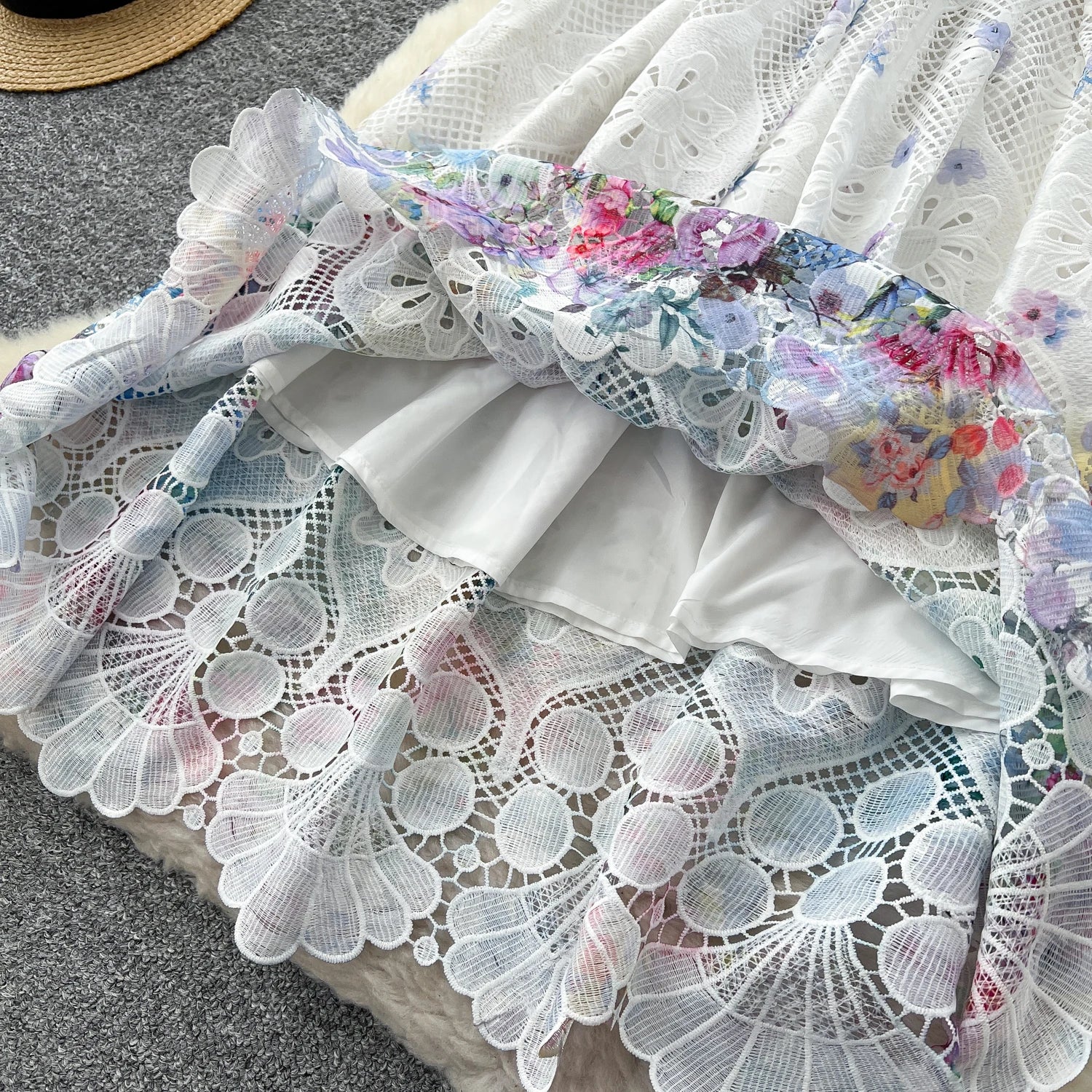 Hook flower hollow lace pleated Elegant Bodycon Dress Slim Party Club Vintage Dress Korean Fashion Women Clothes