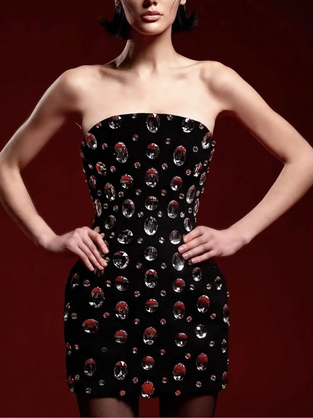 2025 Spring Sexy Women's Light Luxury Nail Bead Bandage Dress Strapless Sleeveless Bodycon Bareback Mini Dresses Party Vestidos