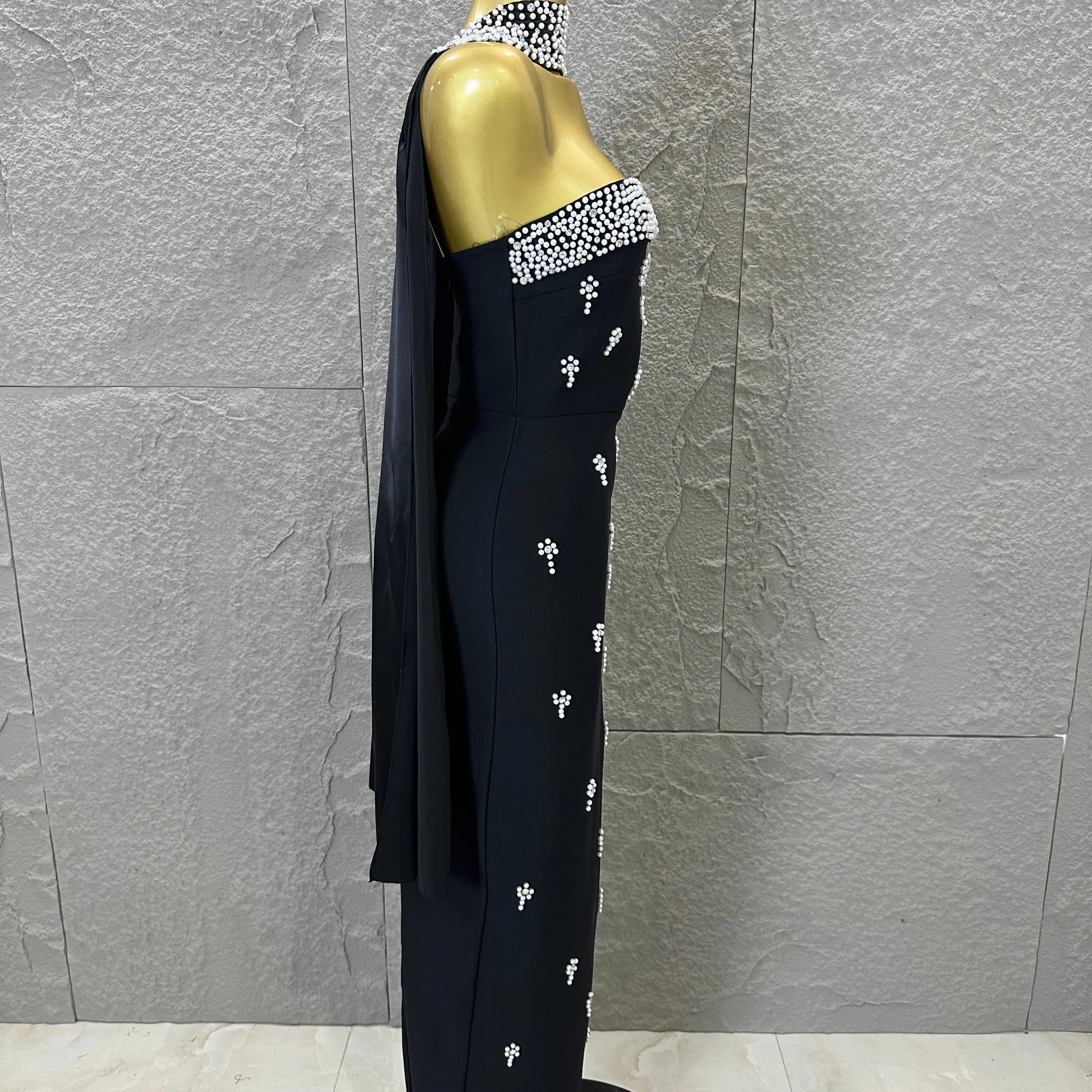 Sexy Black Pearl Studded Maxi Dress Halter Cape Bandage Bodycon Stage Birthday Party Nightclub Celebrate Photo Shoot Out