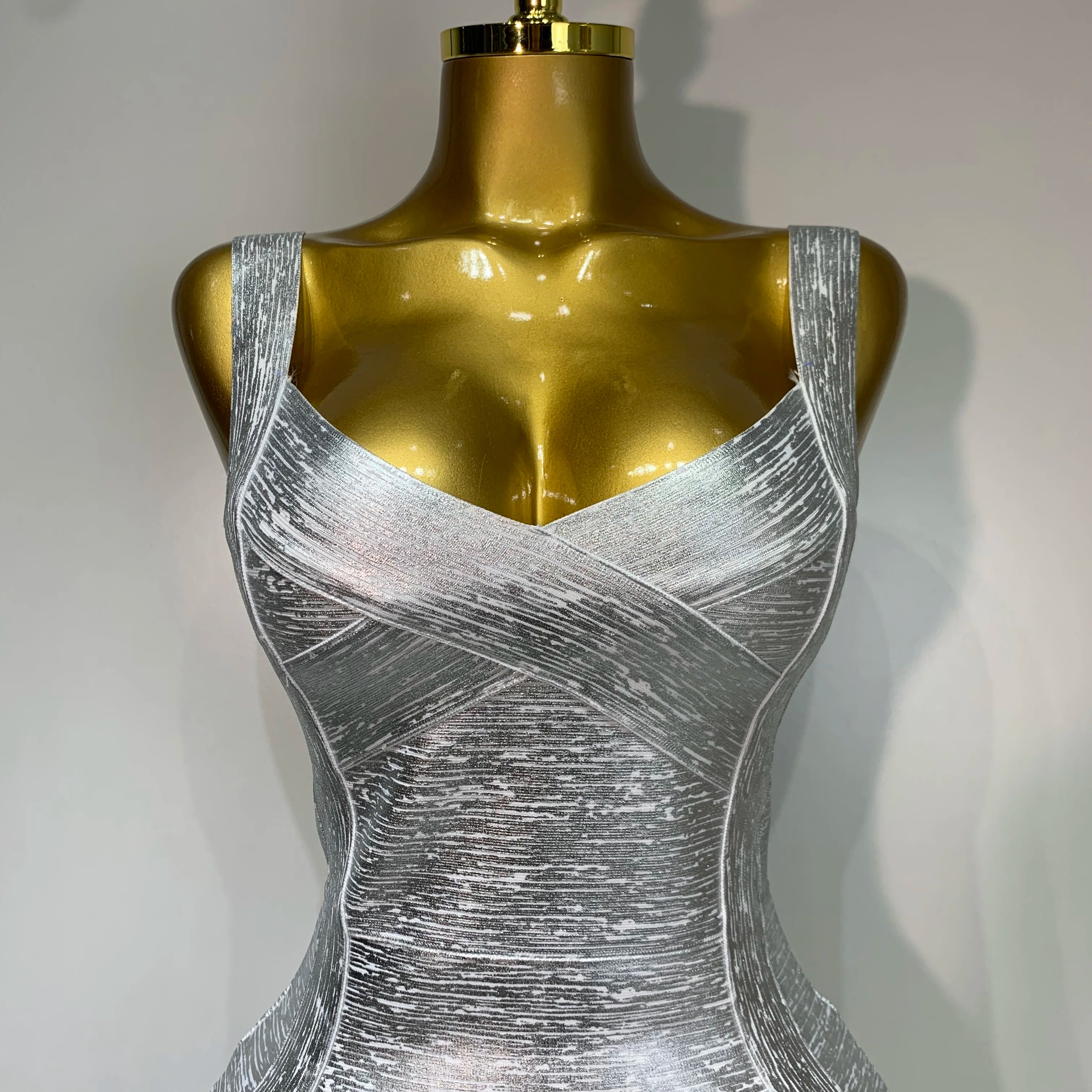Women Sleeveless Bodycon Bandage Dress Celebrity Elegant Silver Gold Cocktail Party Birthday Dress Vestidos