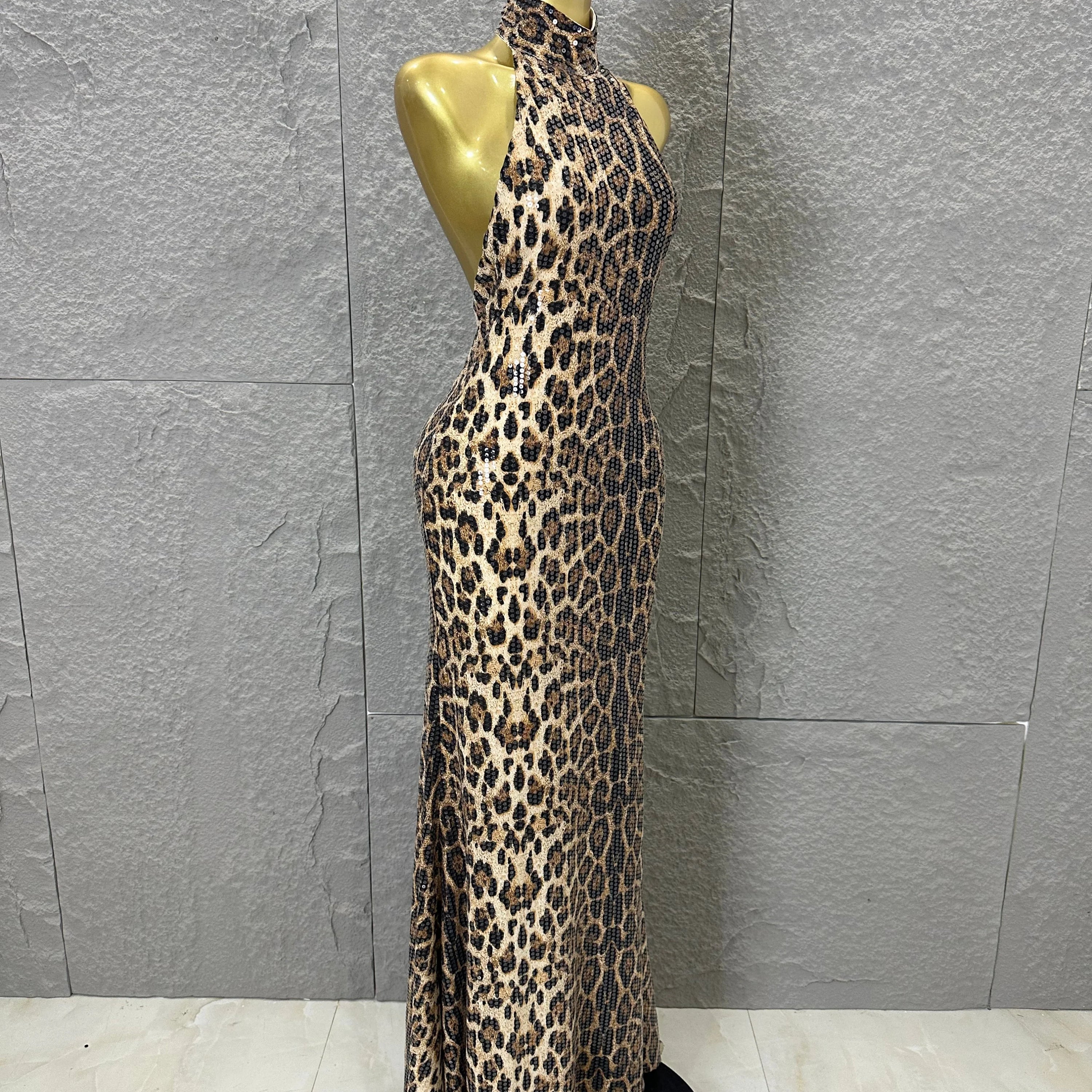 Refined Leopard Print Maxi Dress Women Sexy Halter Neck Sleeveless Sequin Embellished Bodycon Outfit Nightclub Party Costume