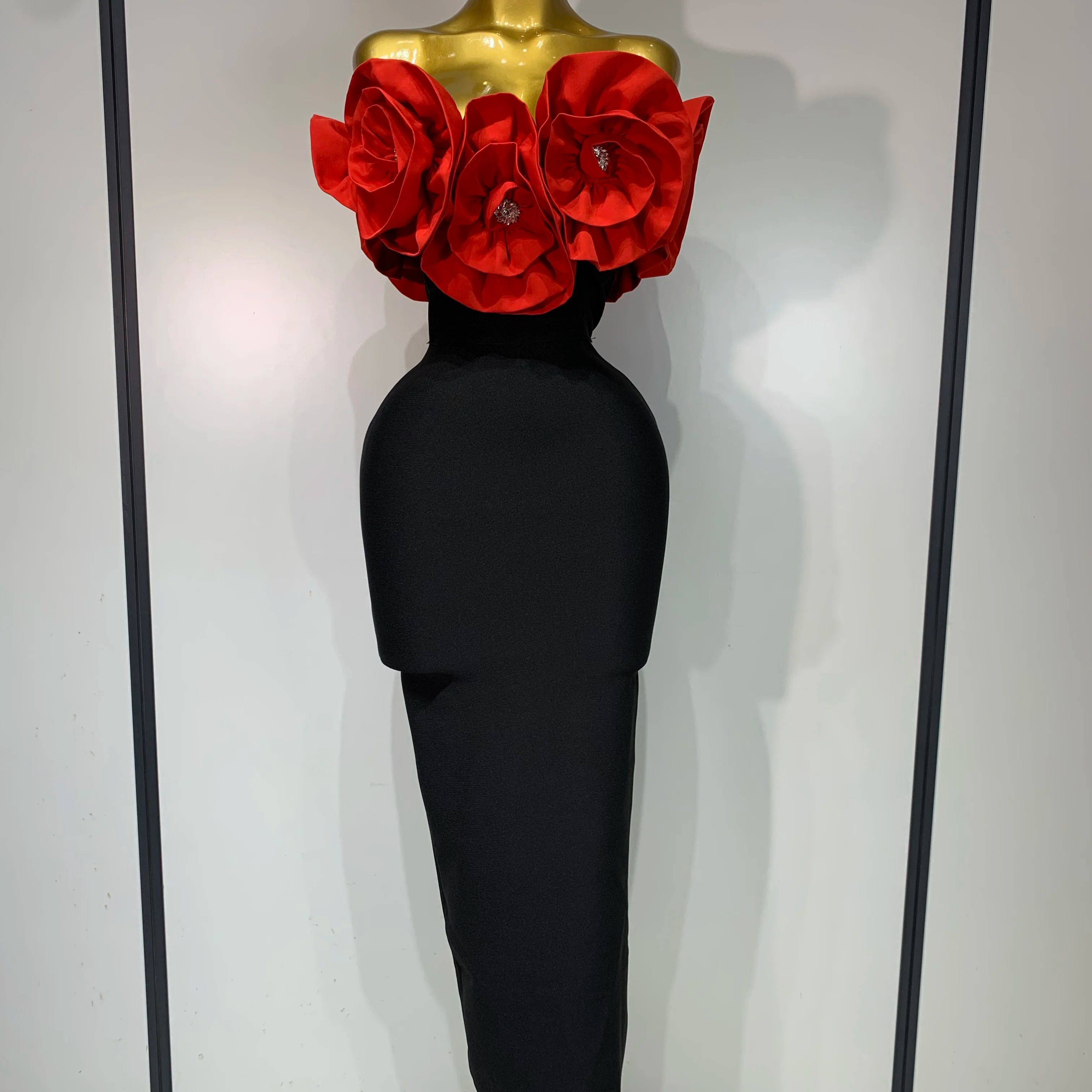 Women 2025 Sexy Off Shoulder Flower Diamonds Bodycon Bandage Dress 2025 Celebrity Elegant Evening Luxury Birthday Party Dresses Red