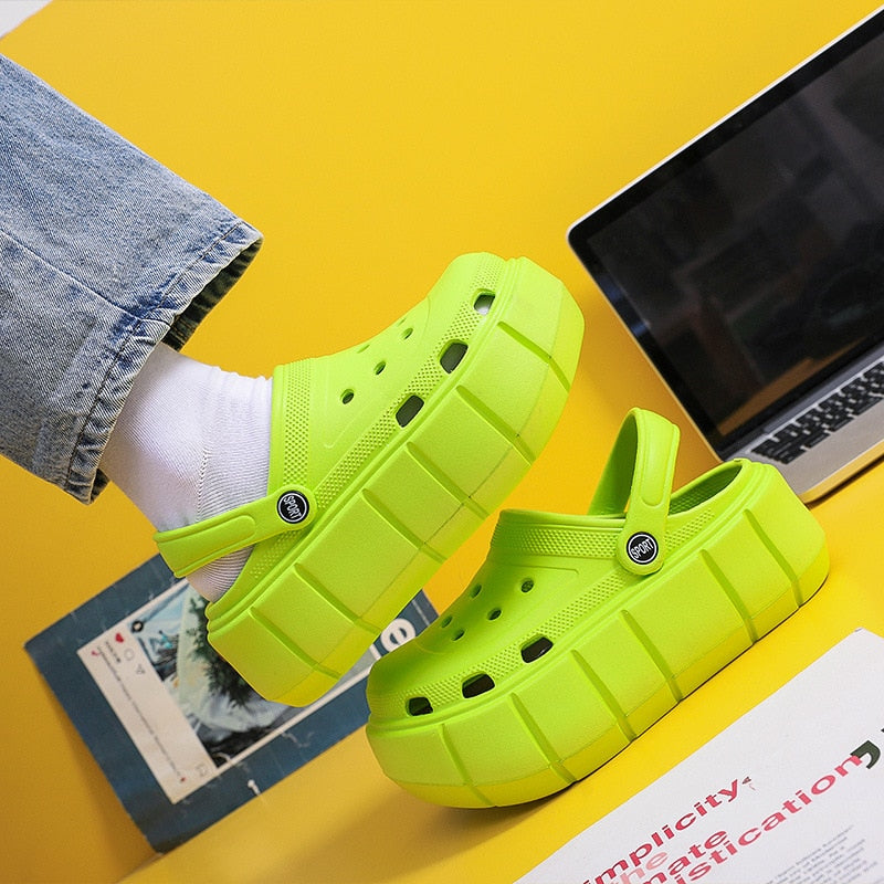 Summer Women Slippers Platform Clogs Outdoor Garden Shoes Female Pool Sandals Bathroom Flip Flops Mules Ladies Beach Slides green