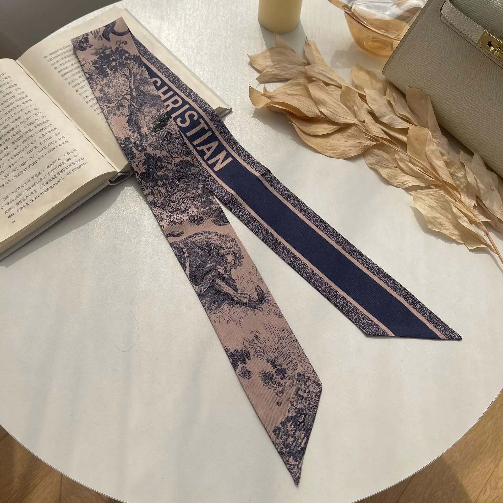 Brand CD Butterfly Around the World Women's Ribbon Scarf Twill Silk Mulberry Silk Long Small Silk Scarf Neckerchief Bags Tie conglin khaki