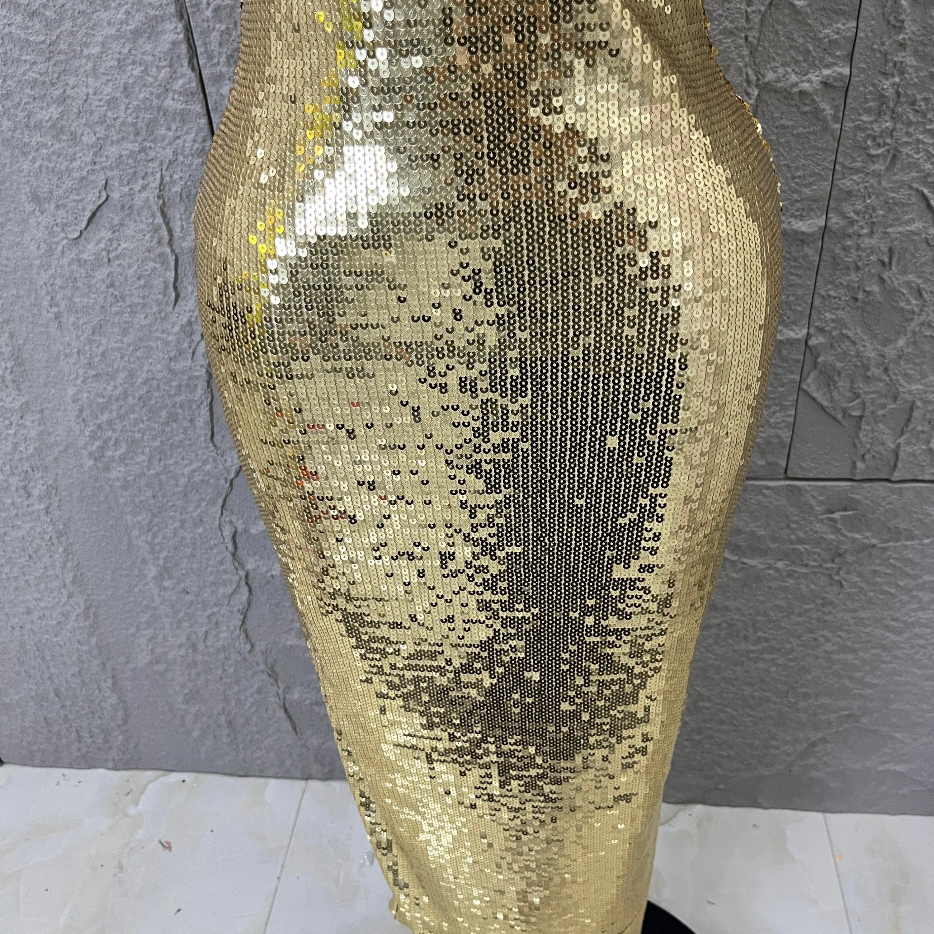 Classic Gold Sequin Mermaid Dress Rhinestone Chain Shoulder Straps Sweetheart Neck Formal Evening Gala Photoshoot Cocktail Party