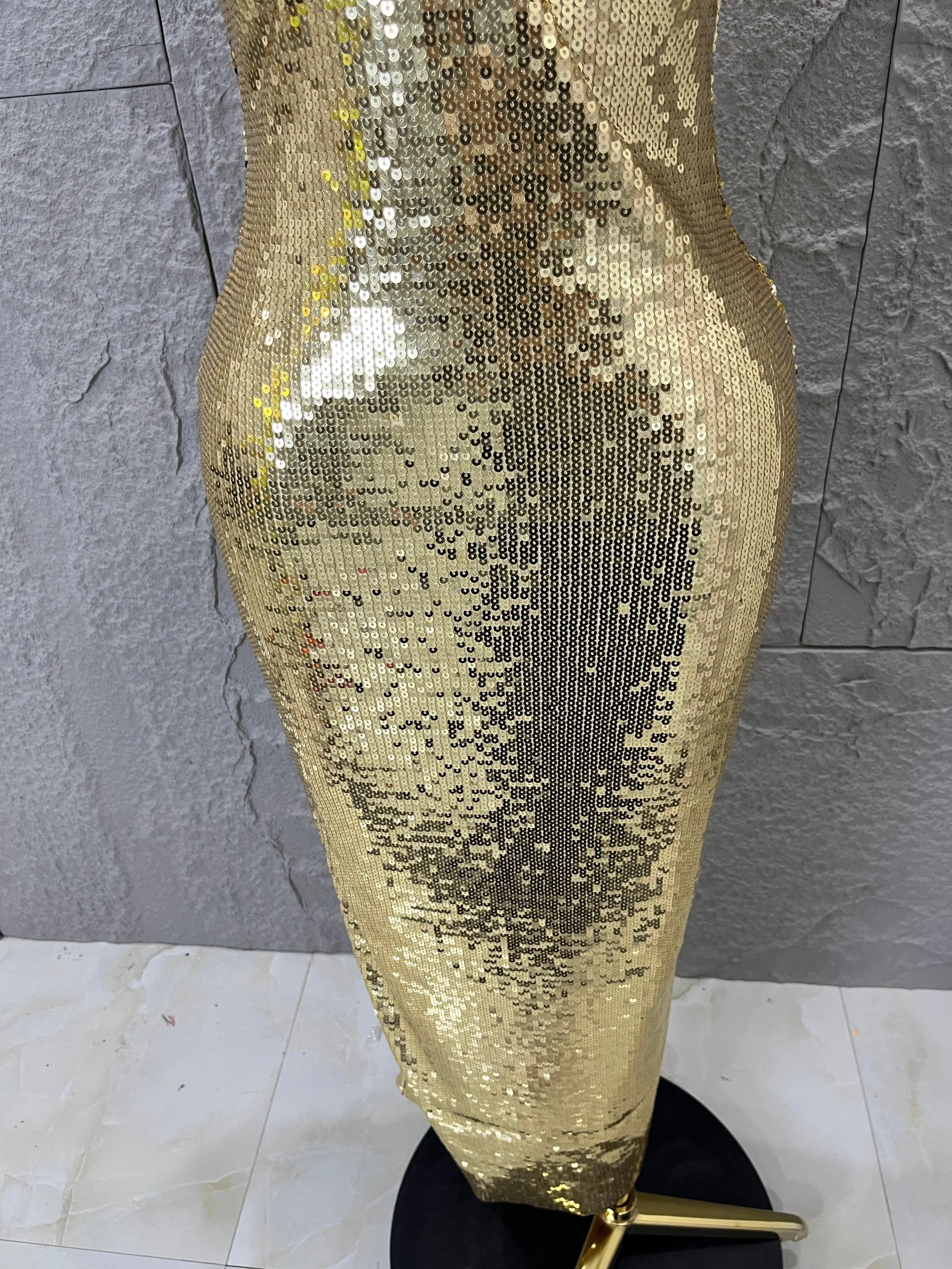 Classic Gold Sequin Mermaid Dress Rhinestone Chain Shoulder Straps Sweetheart Neck Formal Evening Gala Photoshoot Cocktail Party