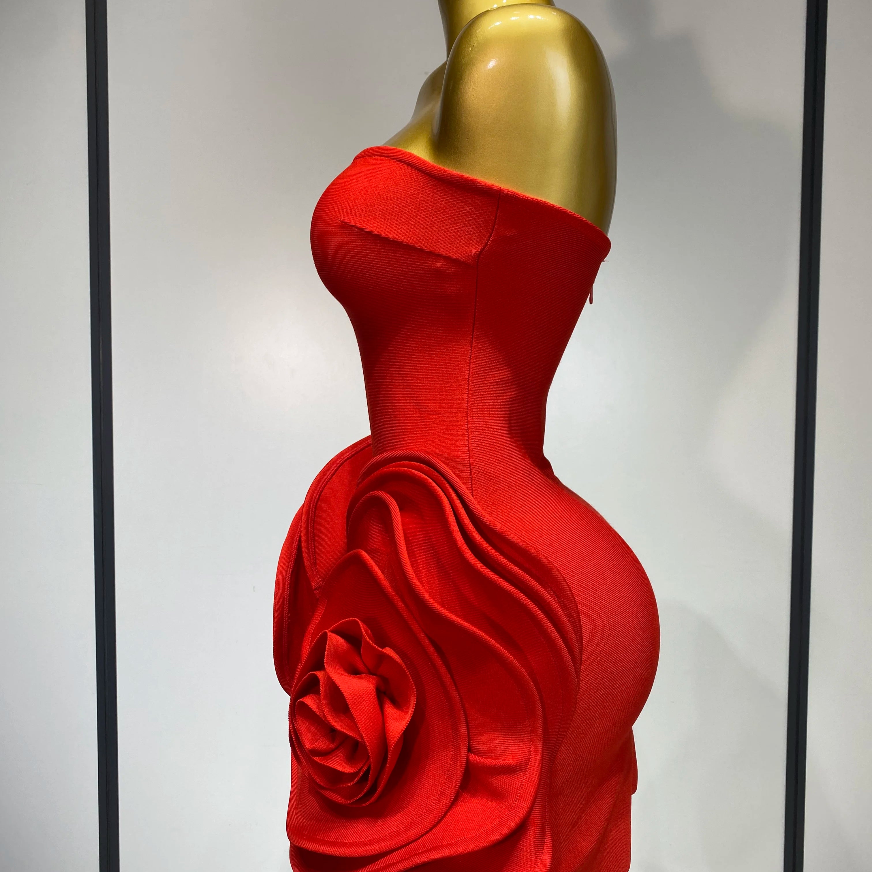 Celebrity Sexy Strapless Backless Flower Red Mini Bodycon Bandage Dress 2025 Knitted Elegant Evening Club Luxury Birthday Dress