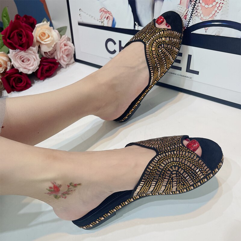 Trendy Colorful Slides for Women 2024 New Classic Design Sandals Italian Style Lady Shoes Low Heel Summer Mules Comfy Sandals