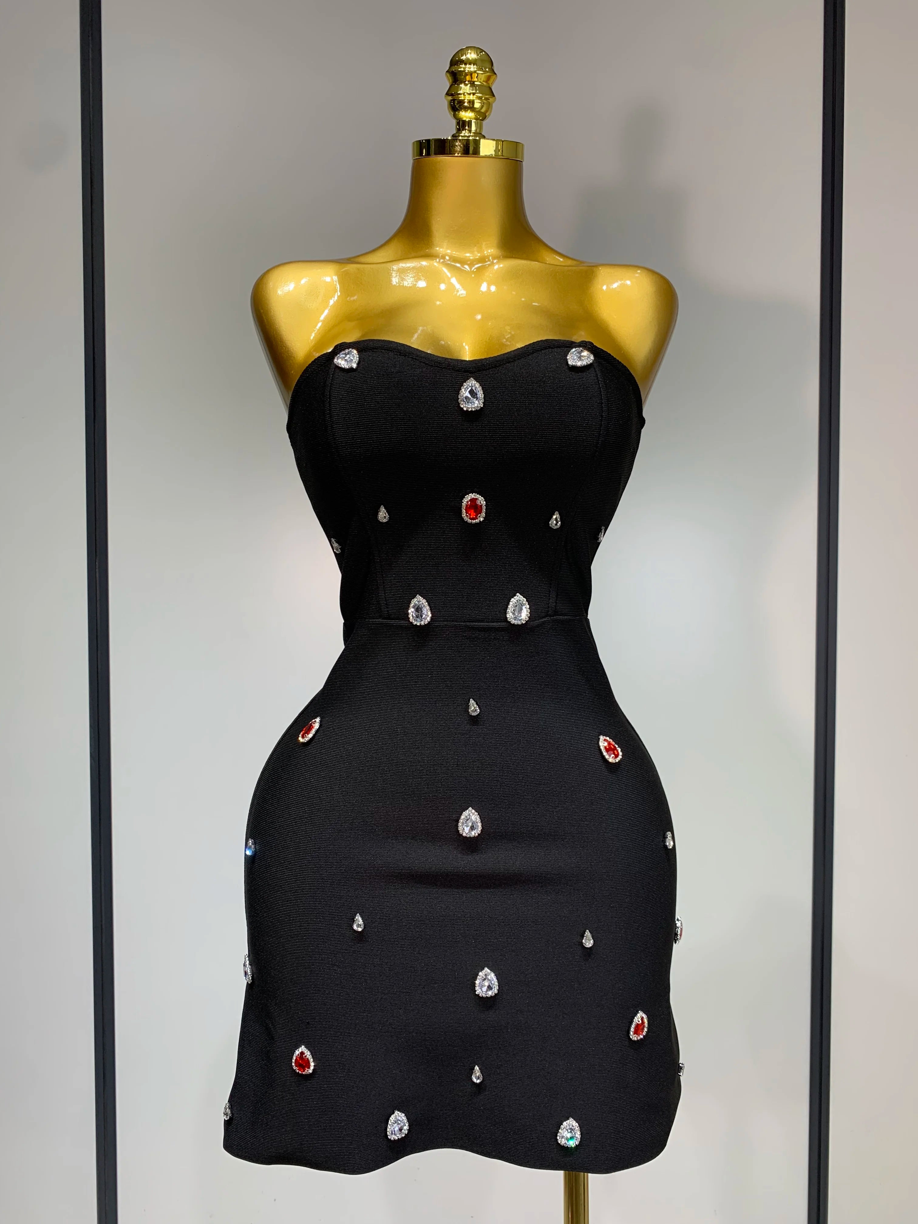 Women Sexy Strapless Colorful Crystal Bodycon Mini Bandage Dress 2025 New Spring Elegant Party Celebrate Birthday Outfit black