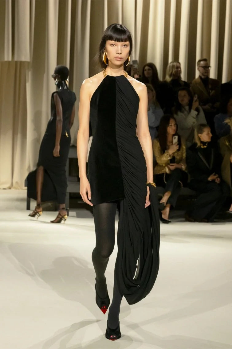 Celebrity Red Carpet Fashion Evening Party Dress Women Sexy Halter Off the Shoulder Backless Bodycon Mini Velvet Dresss Vestido