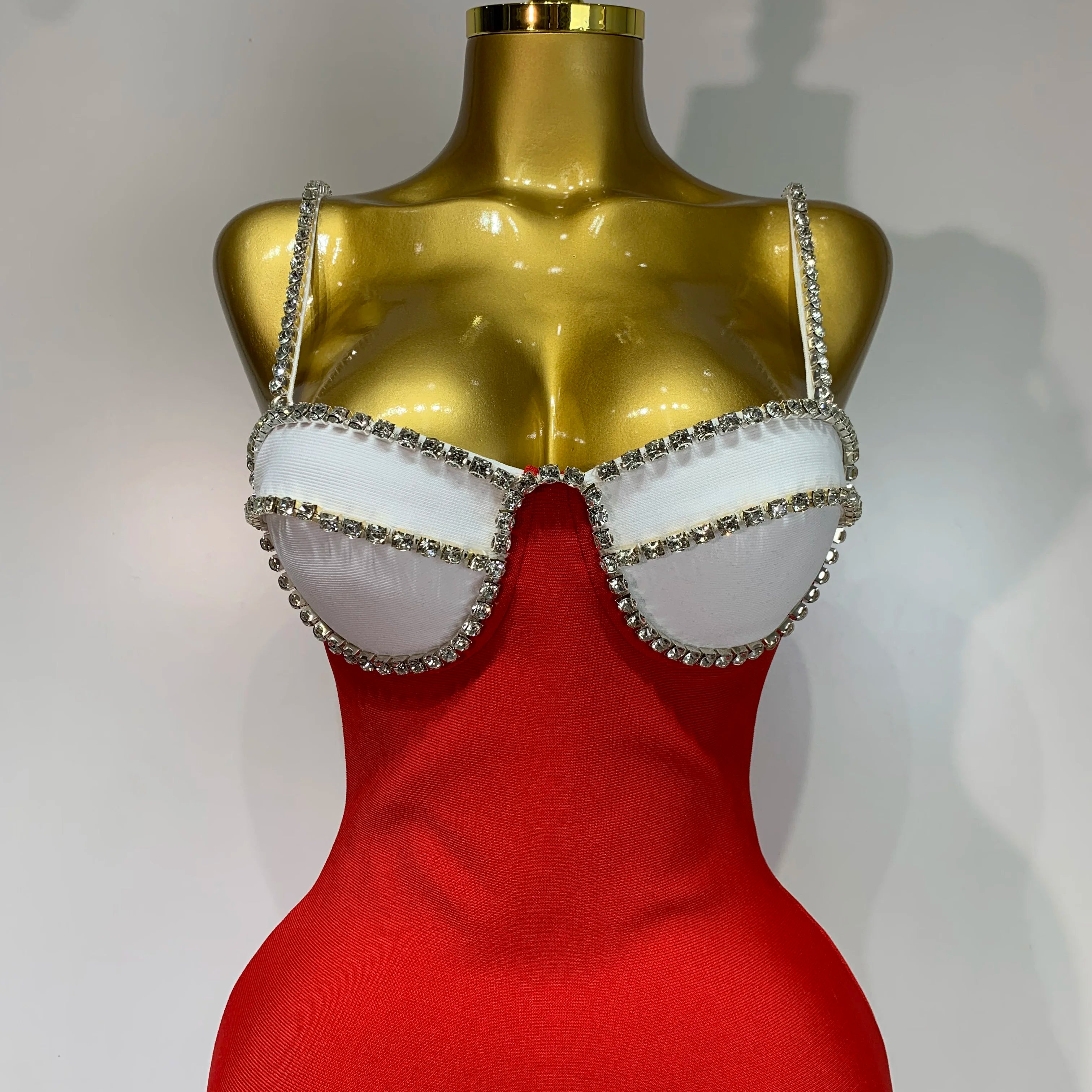 Women Sexy Backless Diamonds Red Maxi Long Bodycon Bandage Dress 2025 Celebrity Elegant Evening Club Luxury Birthday Party Dress