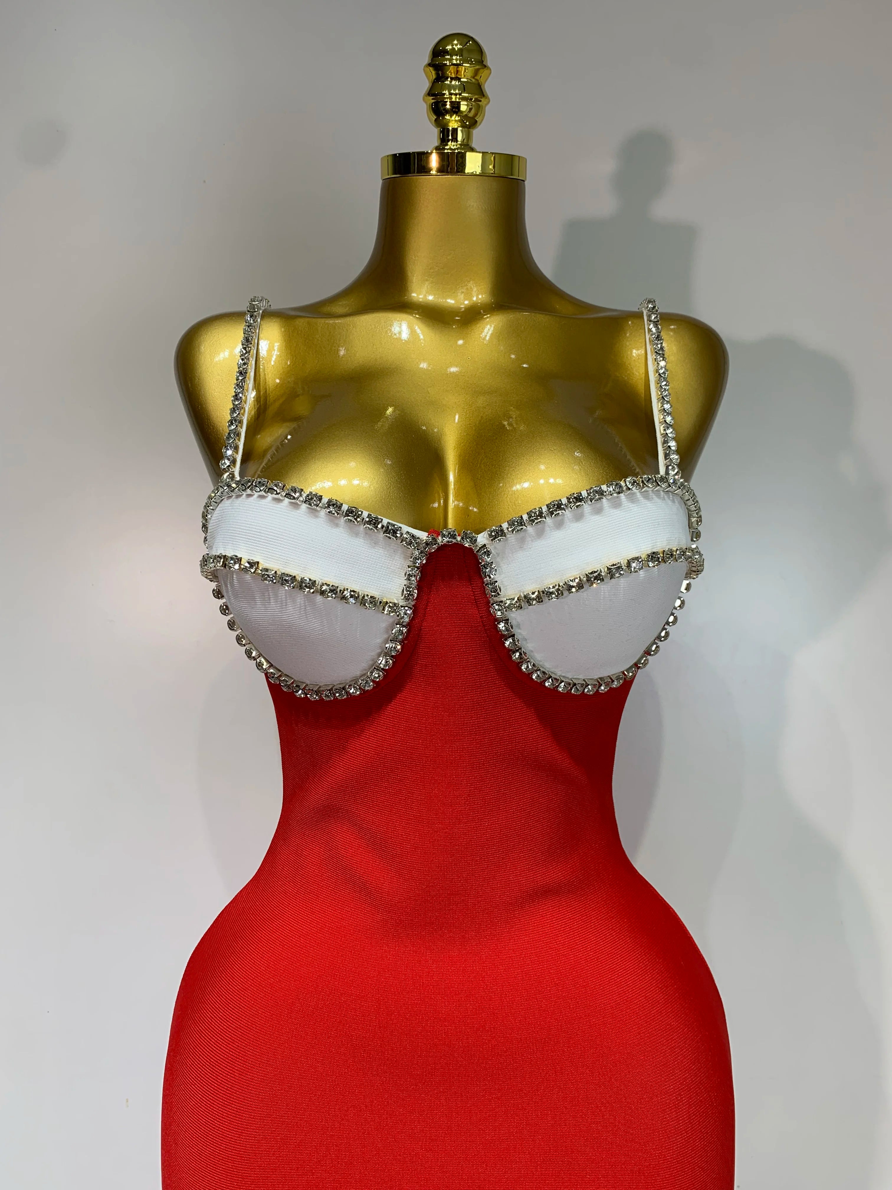 Women Sexy Backless Diamonds Red Maxi Long Bodycon Bandage Dress 2025 Celebrity Elegant Evening Club Luxury Birthday Party Dress