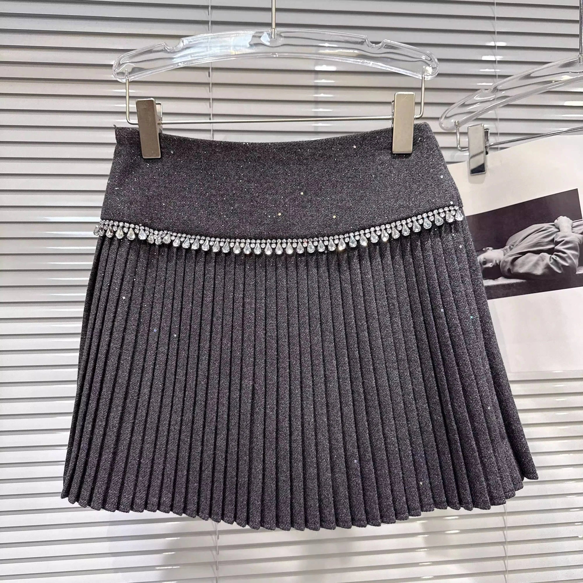 Winter New Heavy Industry Diamond Edge Woolen Solid Color Skirts For Women Versatile Pleated Skirt Female 11A07961 Gray