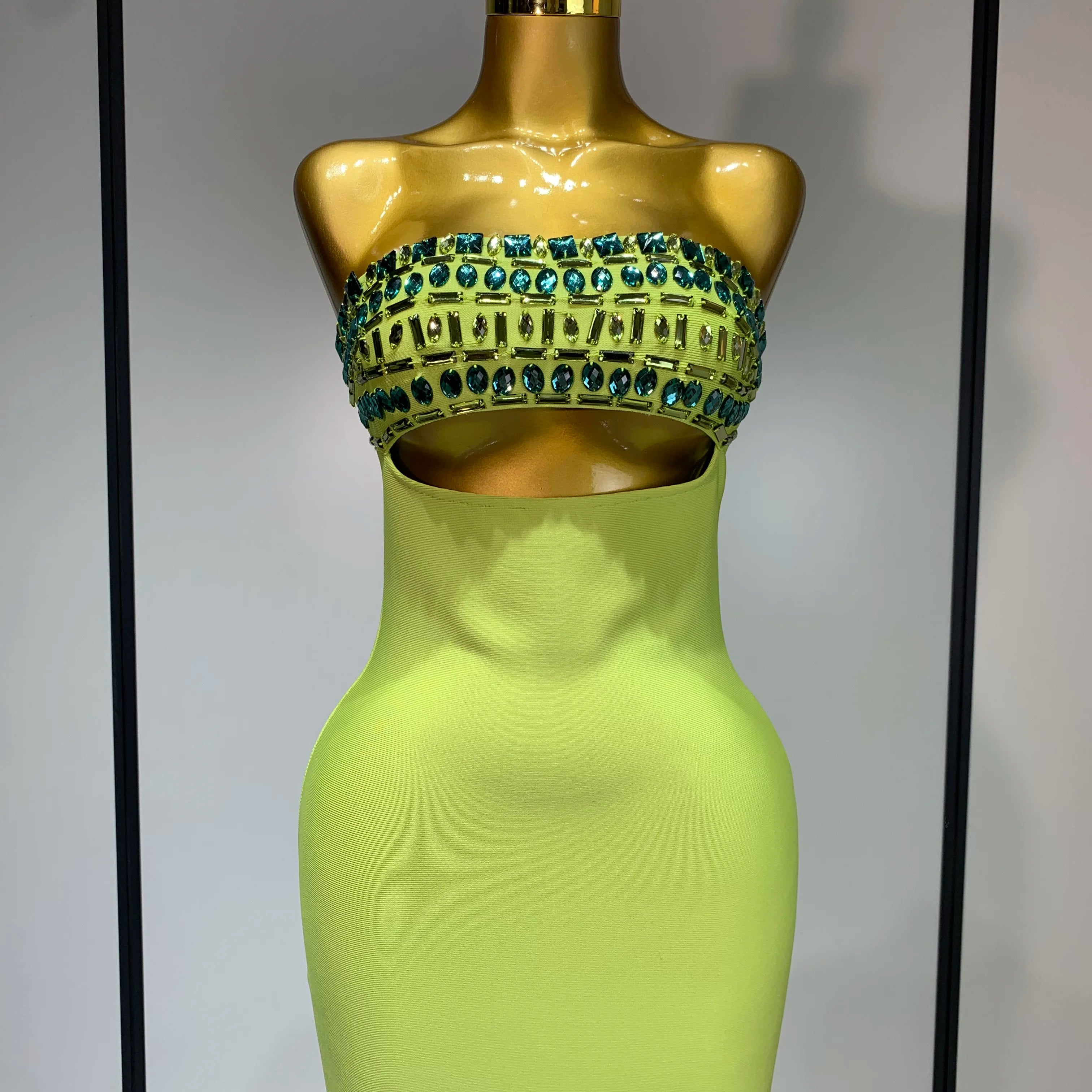 Women Celebrity Luxury Sexy Strapless Sparkly Diamond Cut Out Bodycon Bandage Dress Elegant Evening Club Party Birthday Outfit Light Green