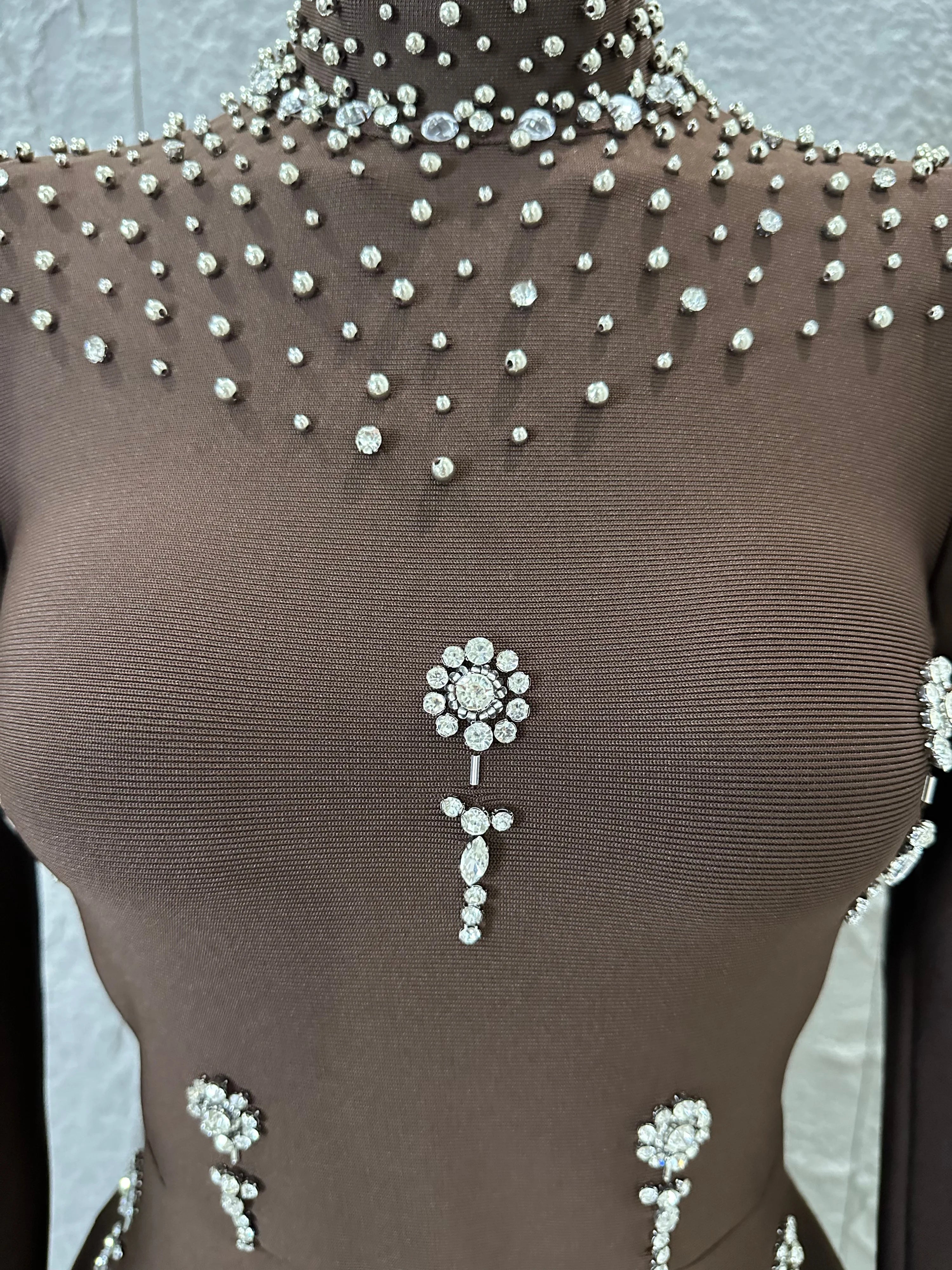 Sophisticated Brown High Neck Maxi Dress Women Sexy Long Sleeve Crystal Pearl Embellished Bodycon Outfit Cocktail Party Costume