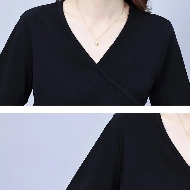 Slim Fit Fashion 2024 Summer Women's Pullover V-neck Splicing for Slimming and Flesh Blocking Stylish Printed Half Skirt Suit