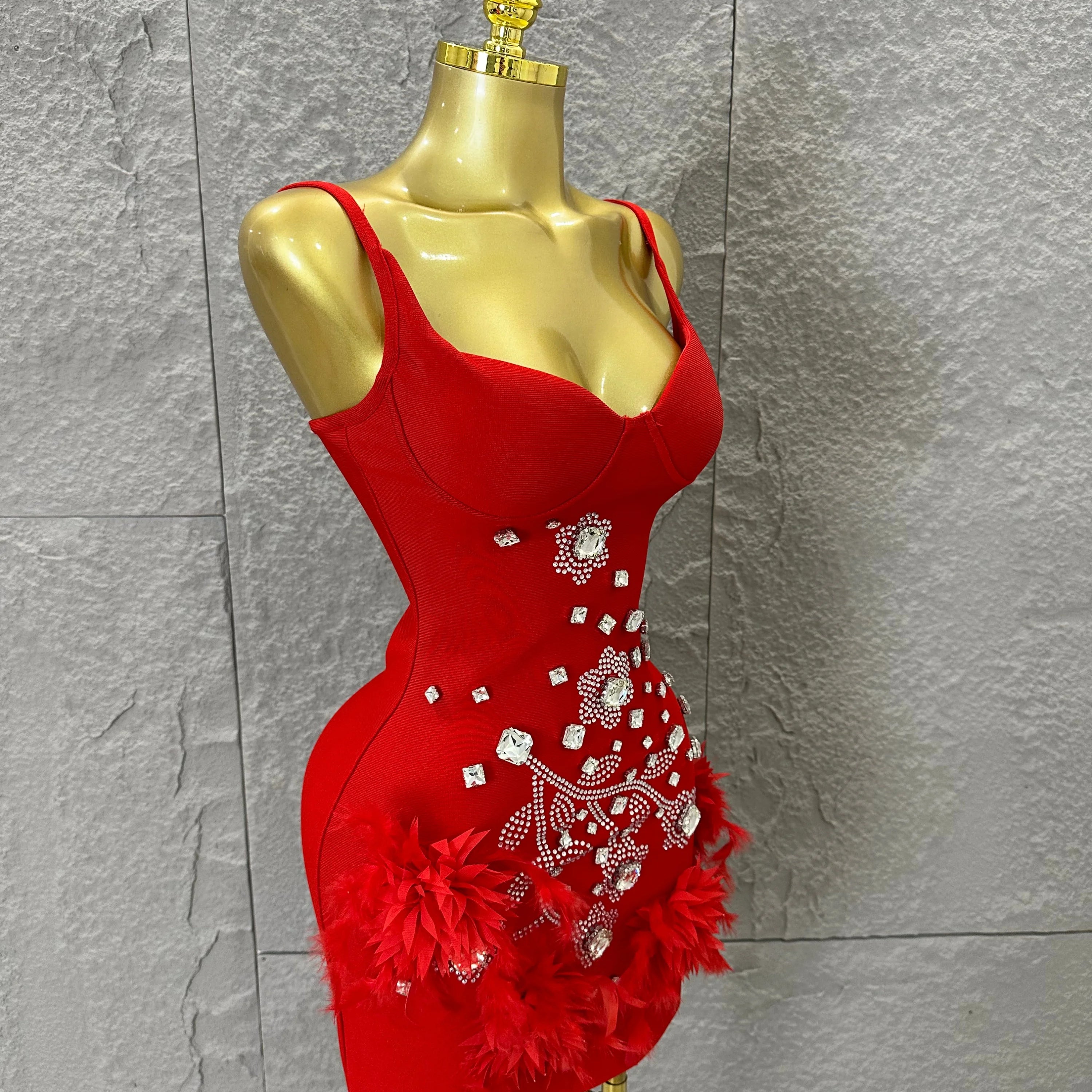 Elegant Red Spaghetti Strap Mini Dress Women Sexy Sweetheart Neck Crystal & Feather Form-Fitting Outfit Formal Event Costume