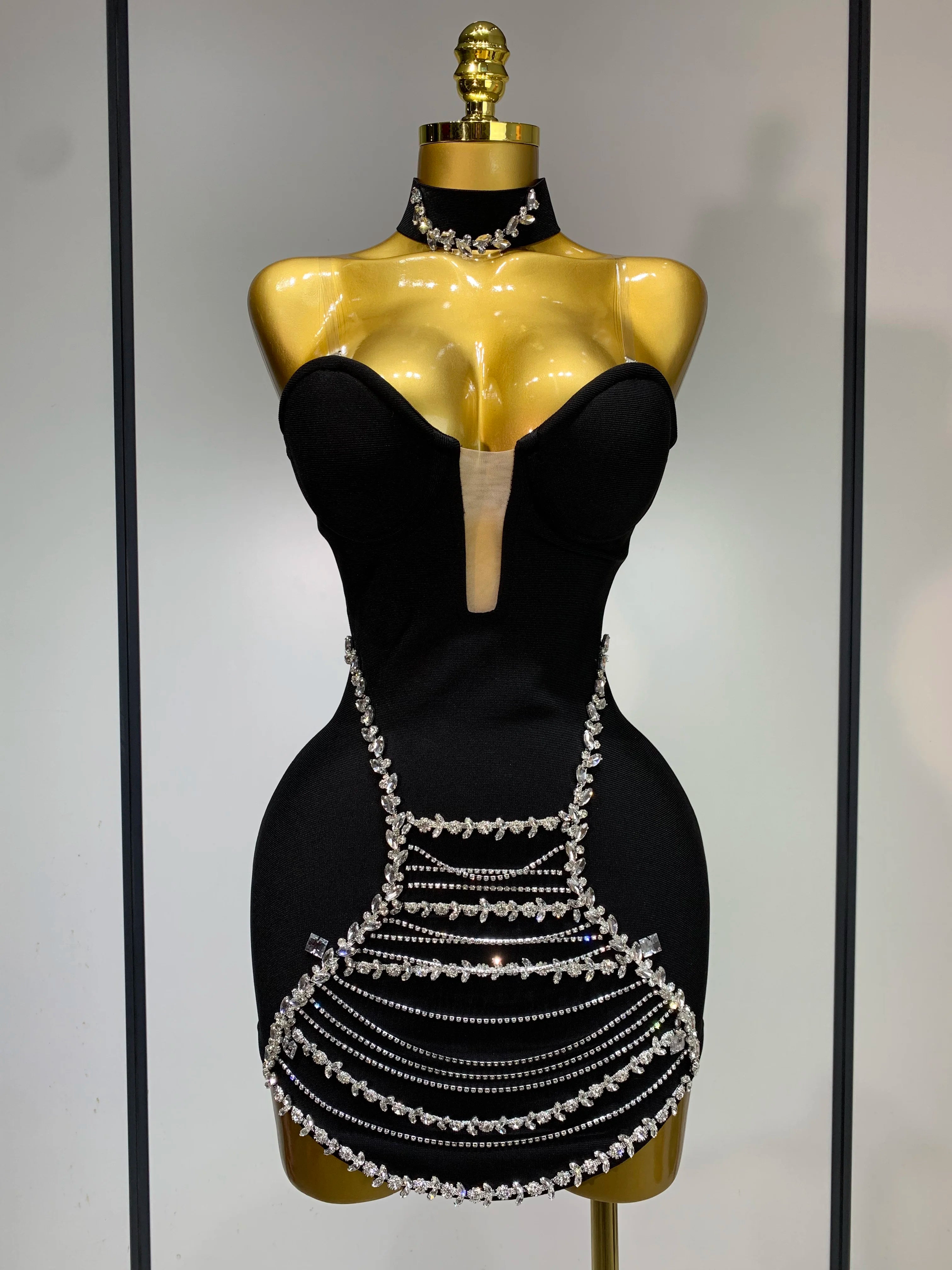 Sparkly Rhinestones Chain Bodycon Strapless Mini Bandage Dress 2025 Women Backless Luxury Birthday Evening Party Club Dresses black