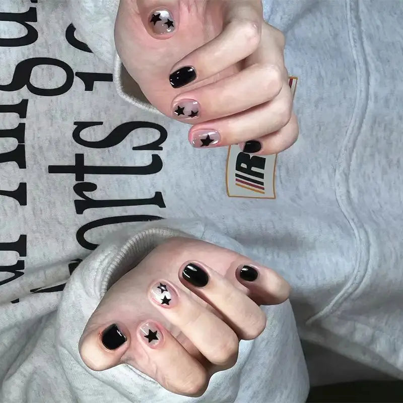 24Pcs Dark Black Stars Cat's Eye Press on Nails Set Summer Cute Wearing Short Fake Nail Patch Detachable Finished Nail Tips Art