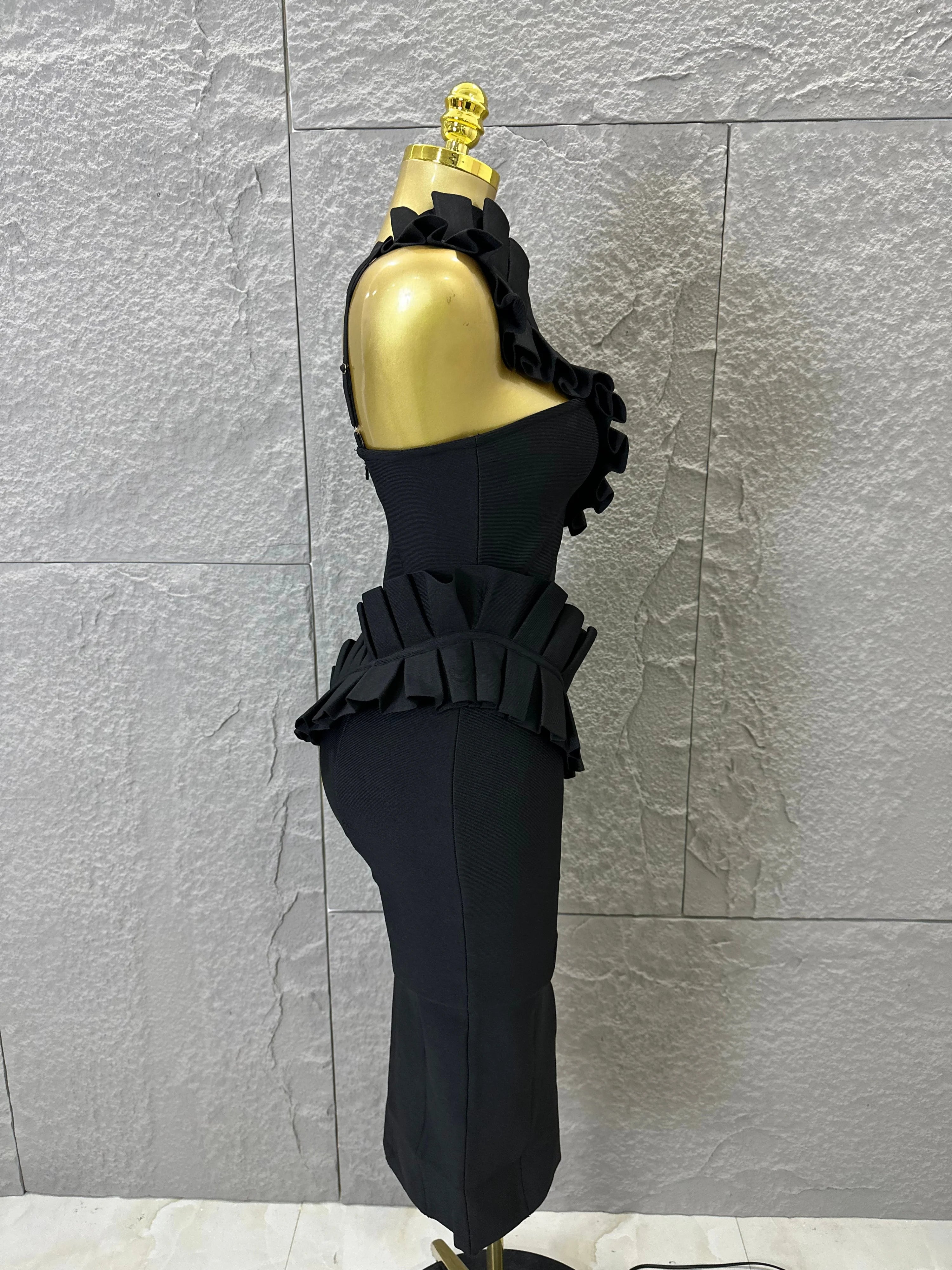 Sexy One-Shoulder Bodycon Midi Dress Women Sexy Ruffle Embellished Waist Cutout High Slit Outfit Evening Gala Party Costume